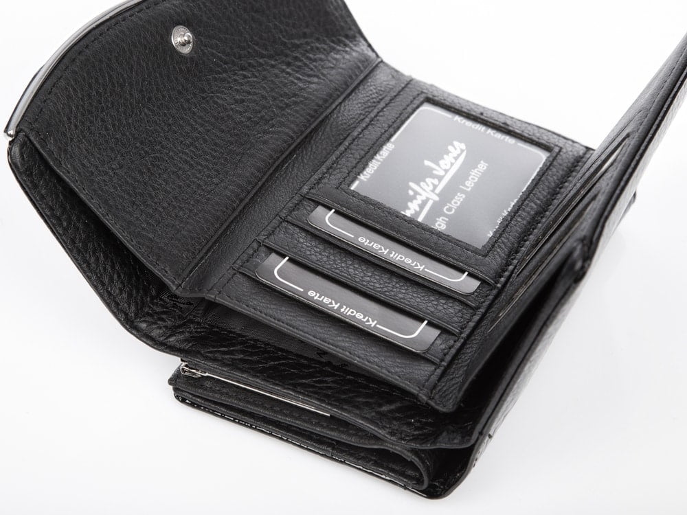 4f7d0f8badf1cc1766c6c774c2abfe8d