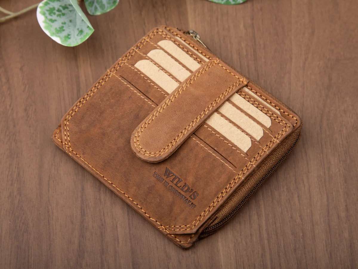Skórzane etui na karty RFID z kieszenią na bilon, vintage koniak