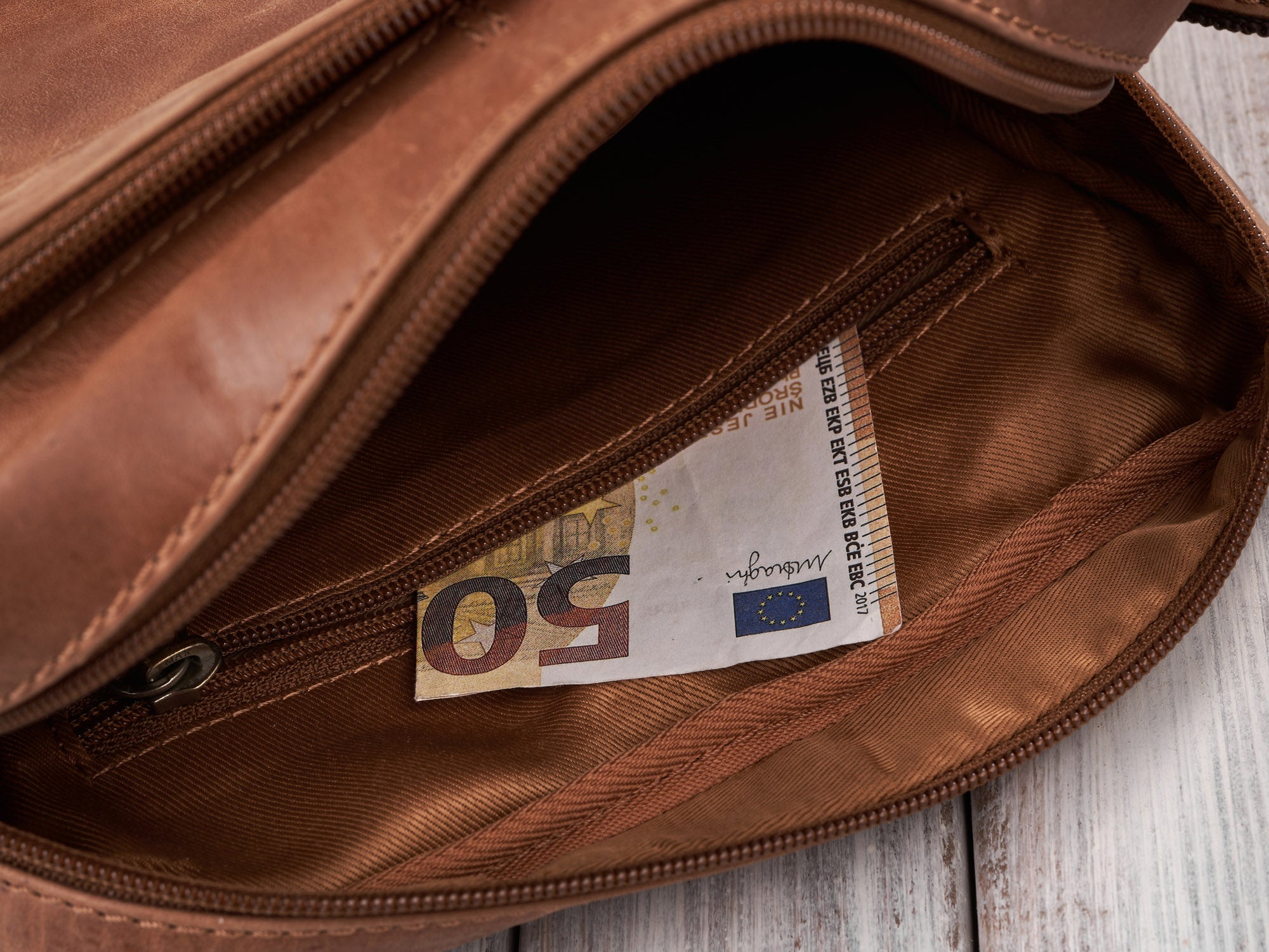 484aa85475dfcd1f0bbff25f3f7f768a