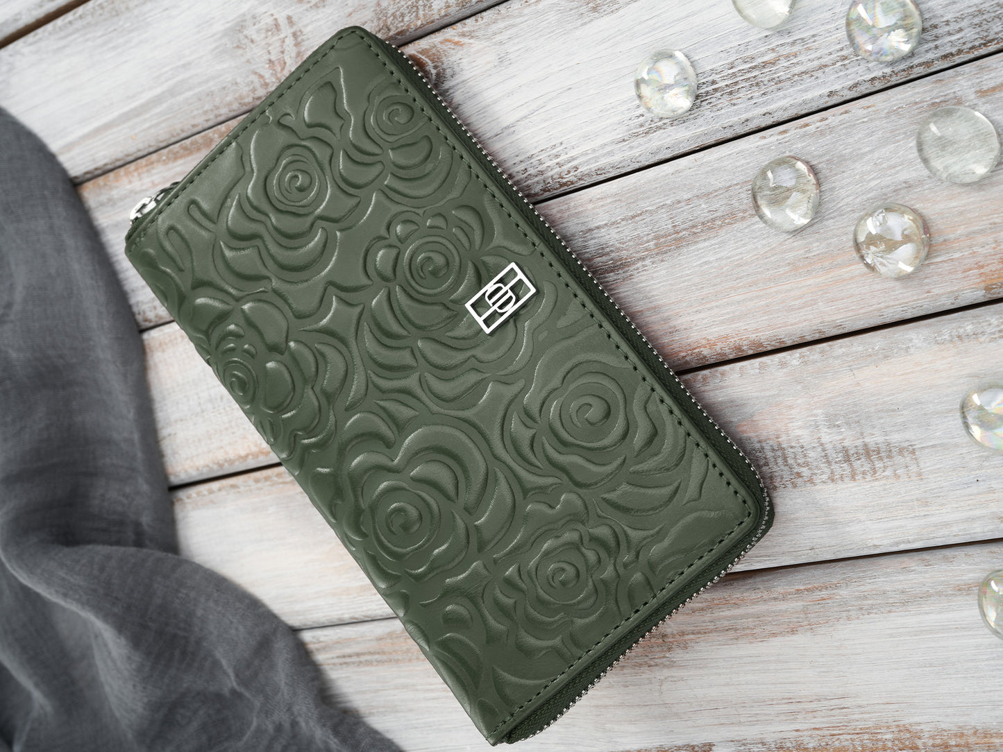 dd6b1ea5b75eb68df77fe0c454520c9d