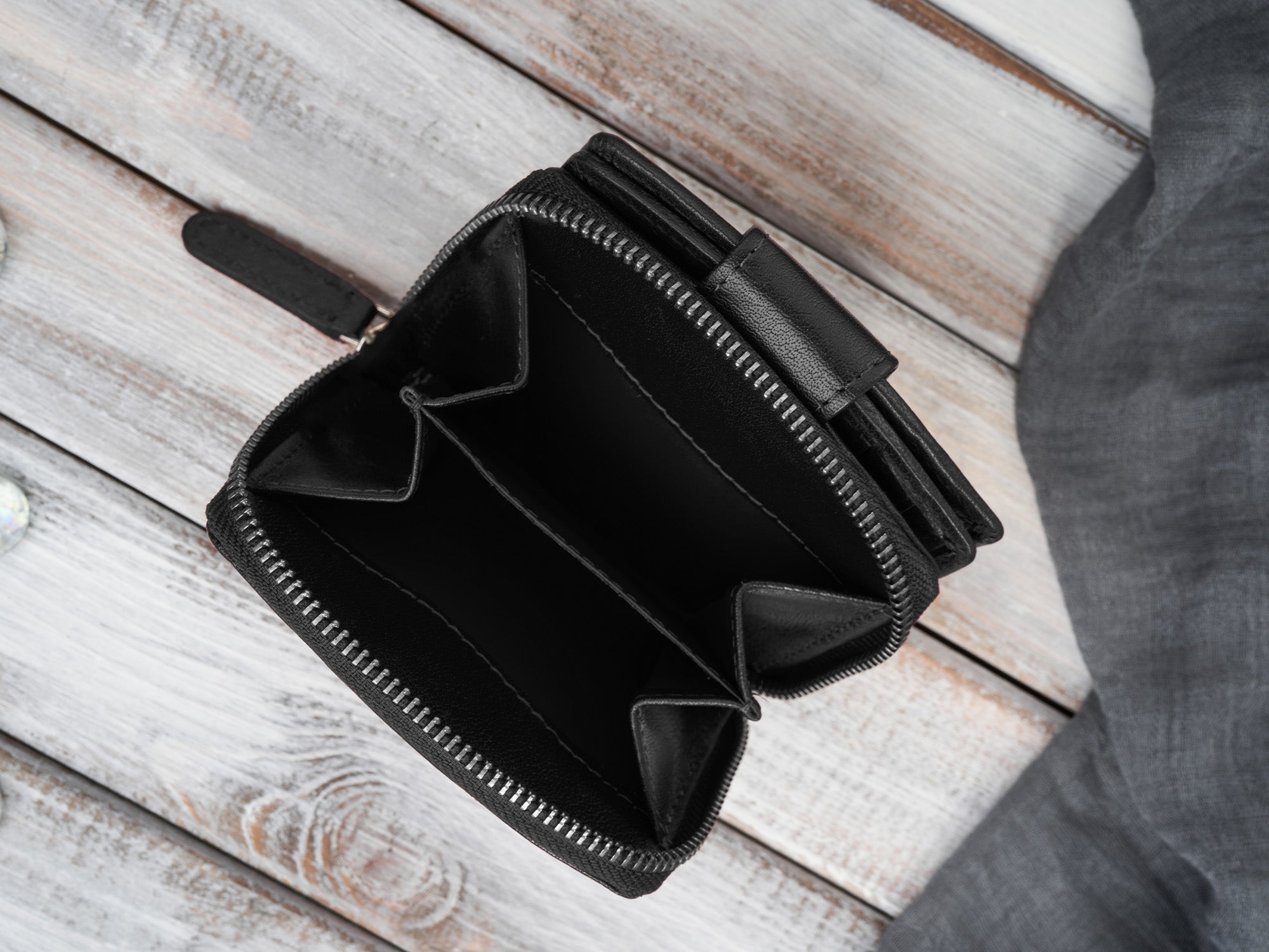 ee3eaa9dab90be6374a7a1cd080753dc