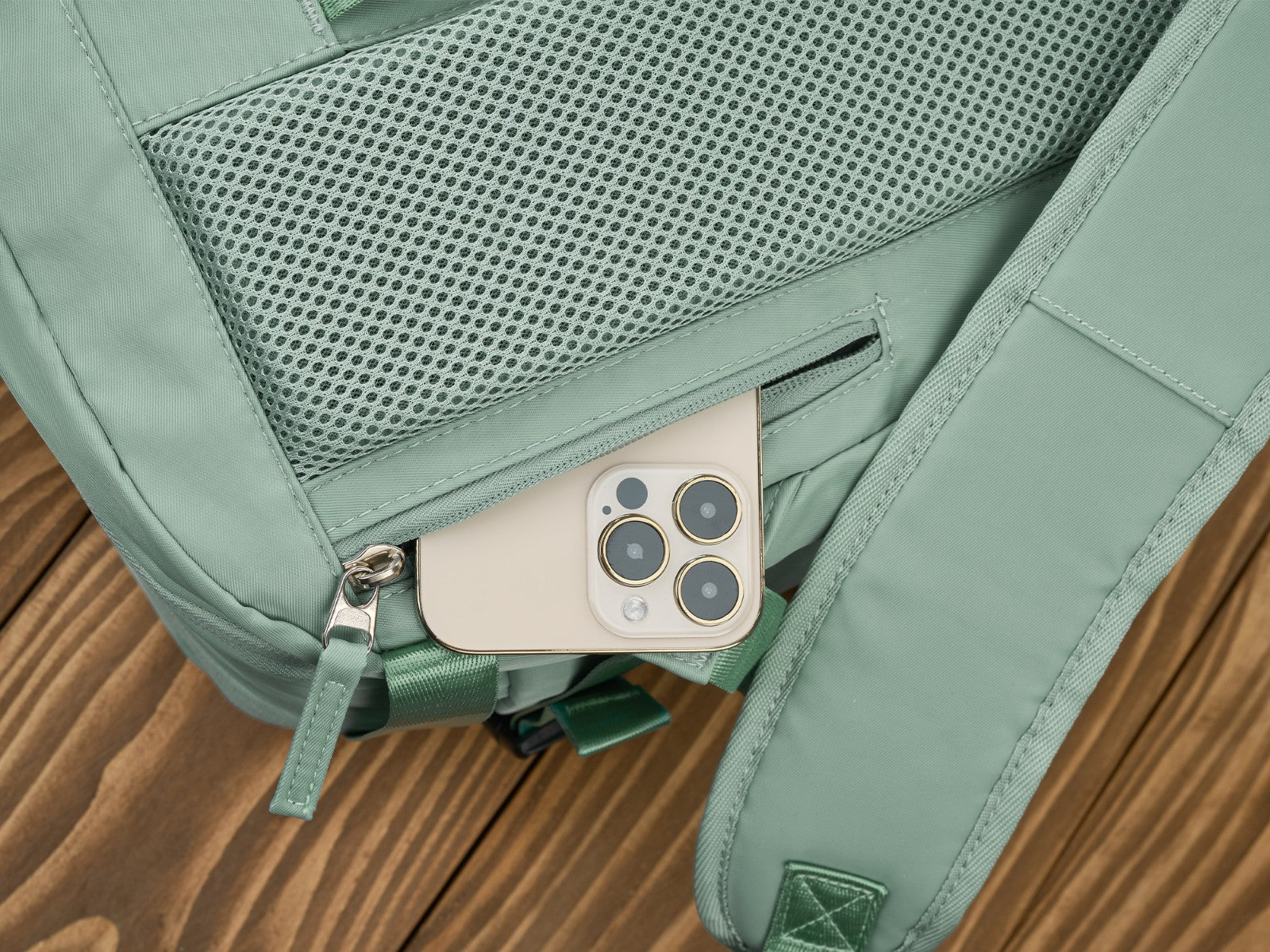 fe26405e7f48c050a2c8f7b200dfbfab