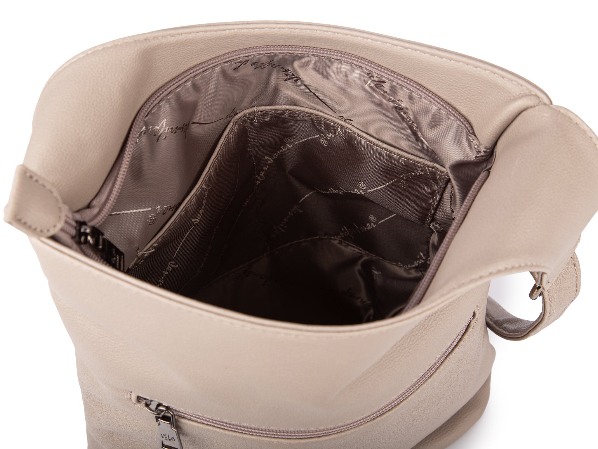 e947956a638eae59ab1c4999f2015e61