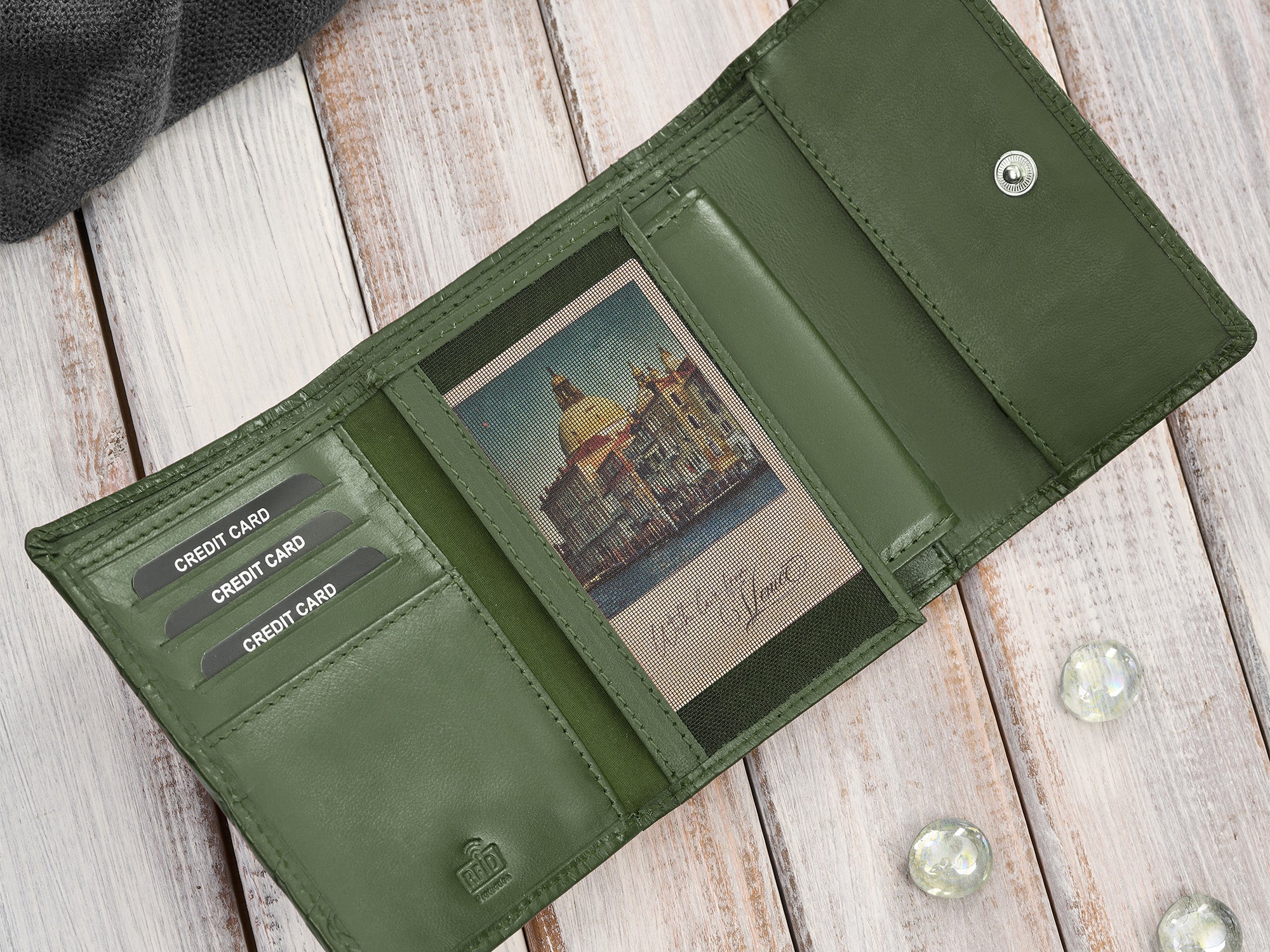 93cc56e5ae6d28b59be792111a240eb1