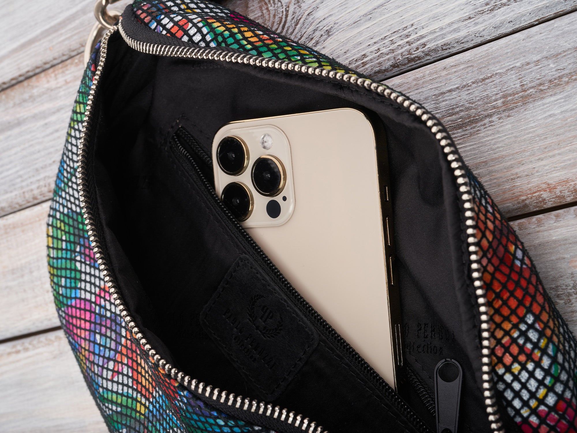 8a82bdc9a9cca218e2a2113c111abd53