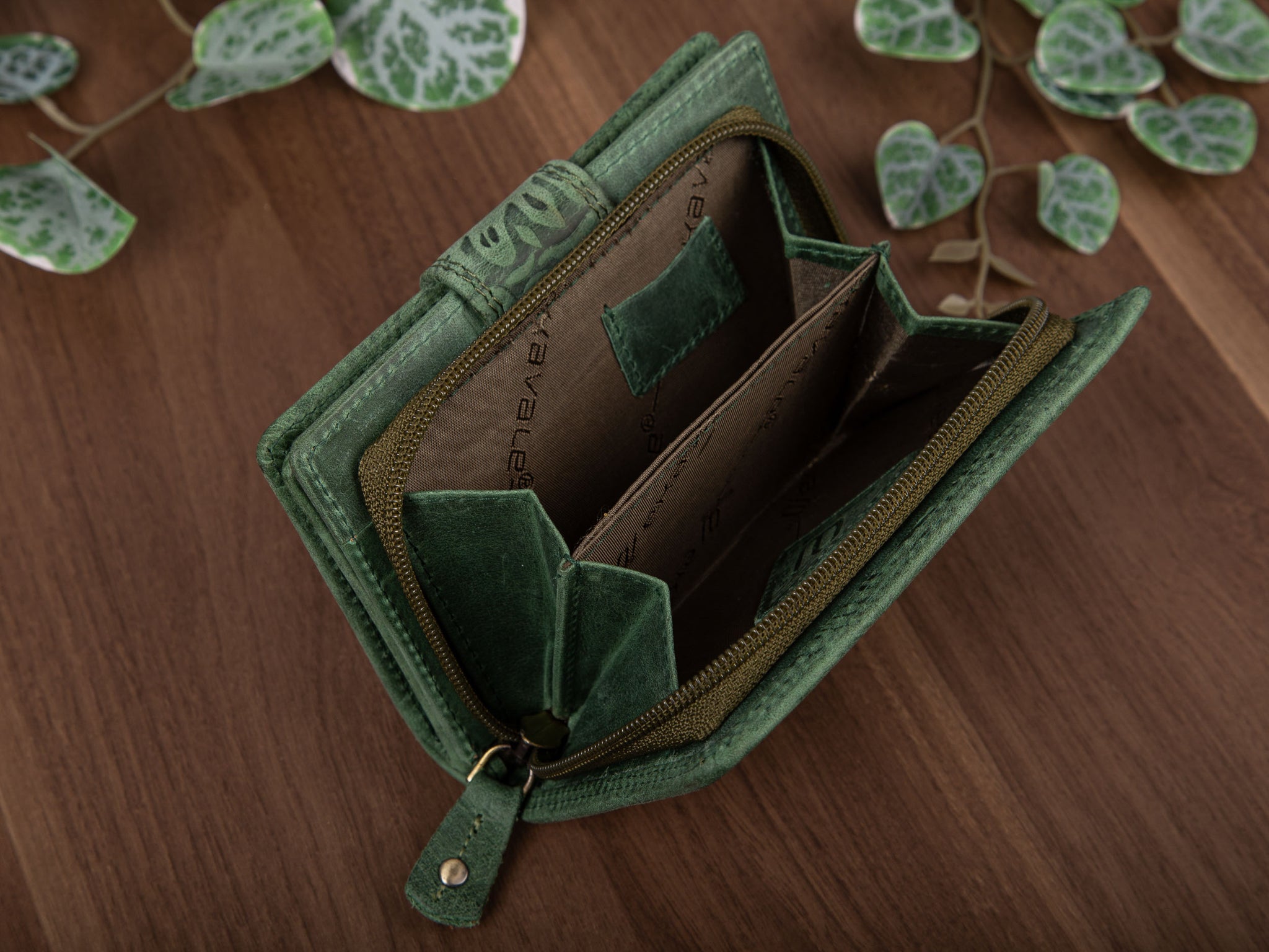 8f29a6b52943d8e7528d5b3e34b3efb4