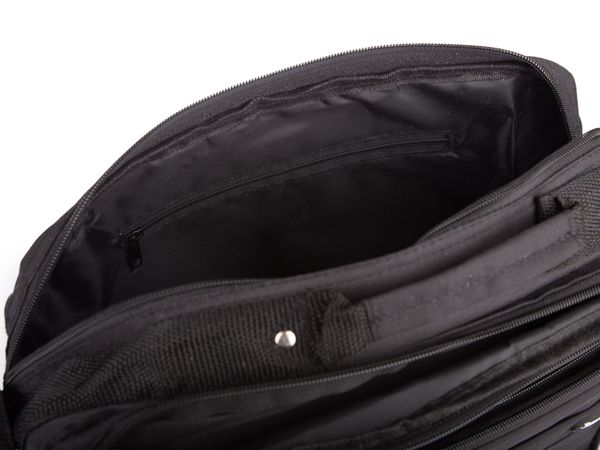 352dca7789494e450477cbf3a3748090