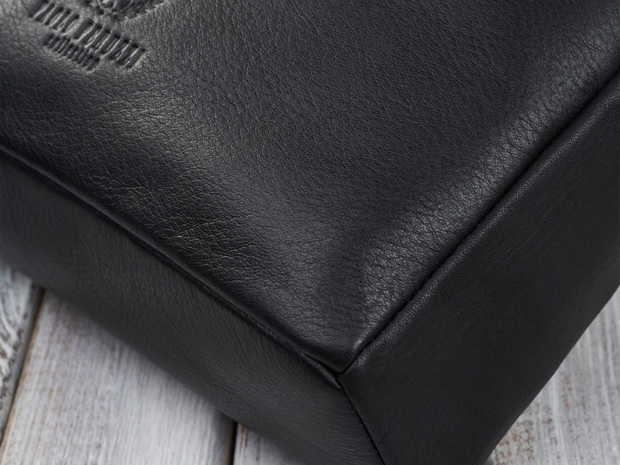 d77b8ae70c25df47e41ba753c74f7d0a