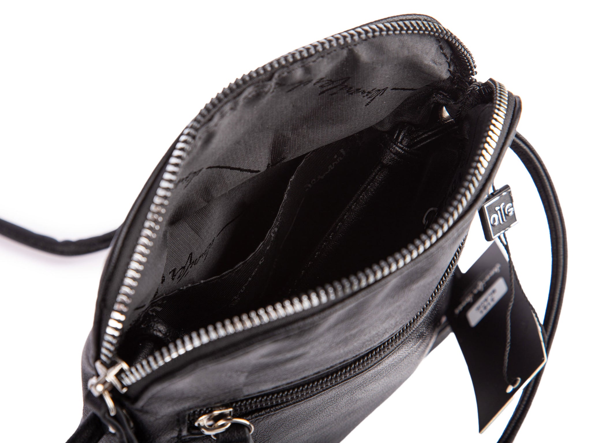 905377816d81e2e669ee0b7666078633