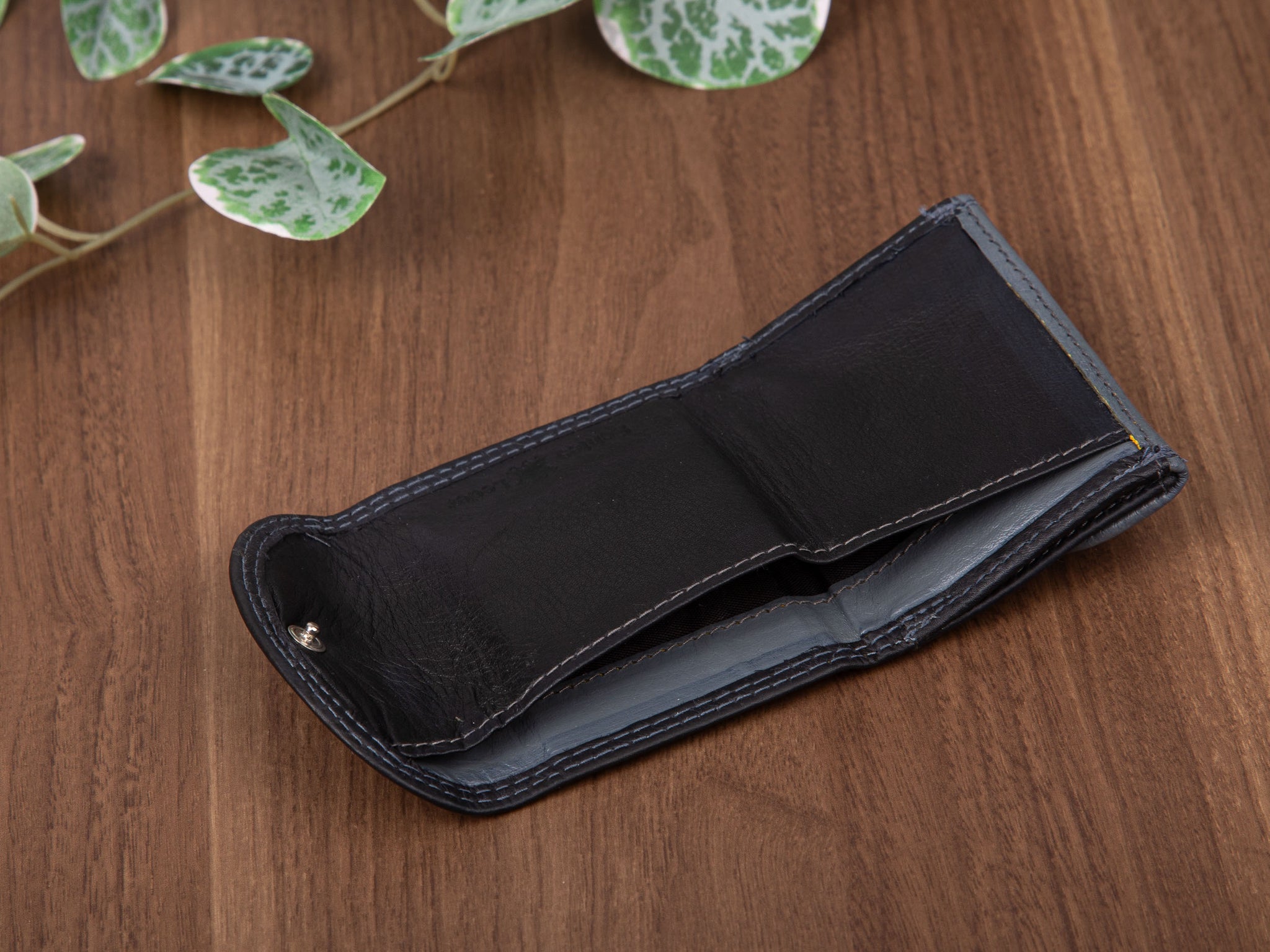 dafde006fc39ab749d998dc459938df3