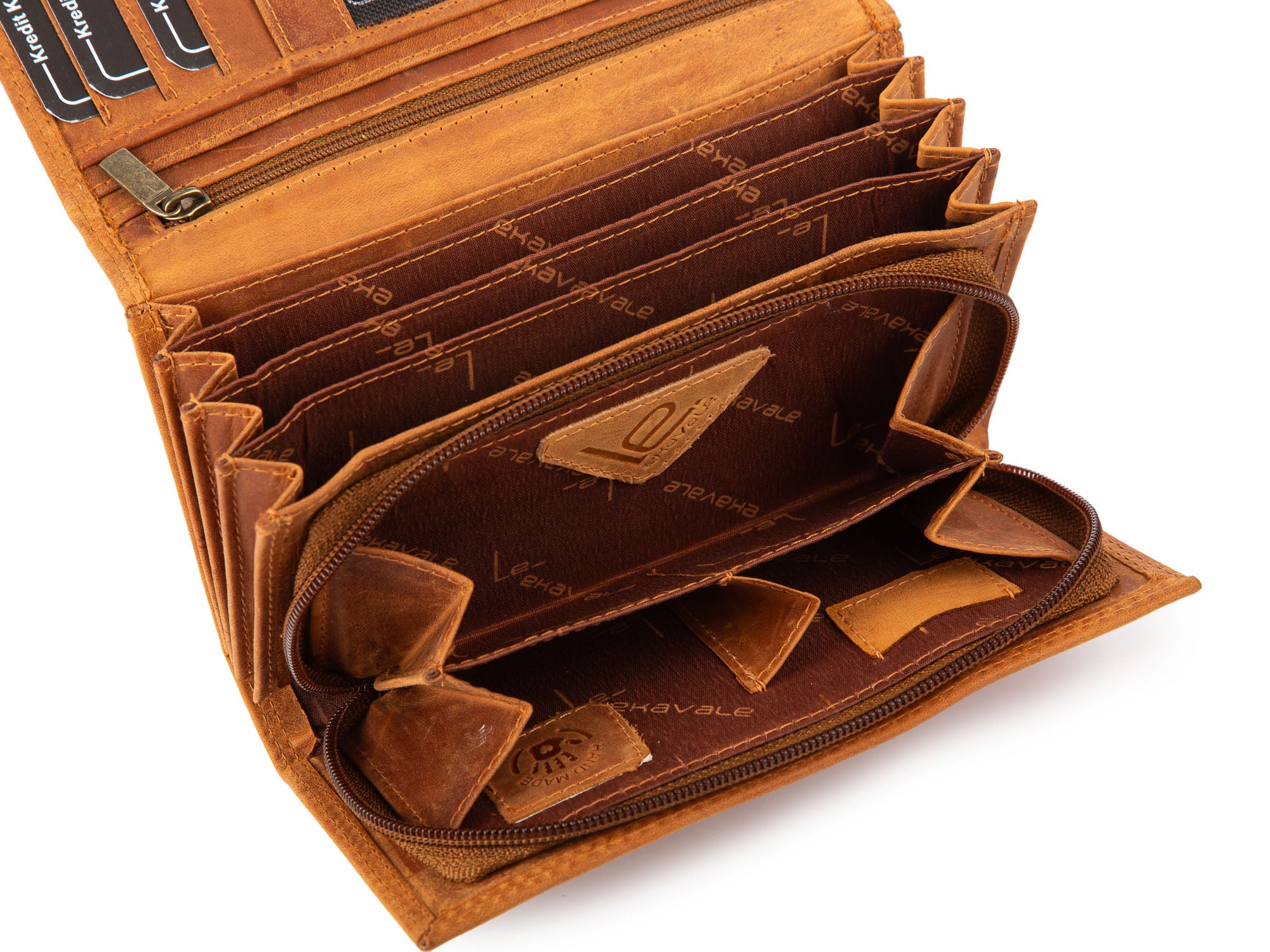 9943b0c4a0f6090d6a05ce9a21fe0136