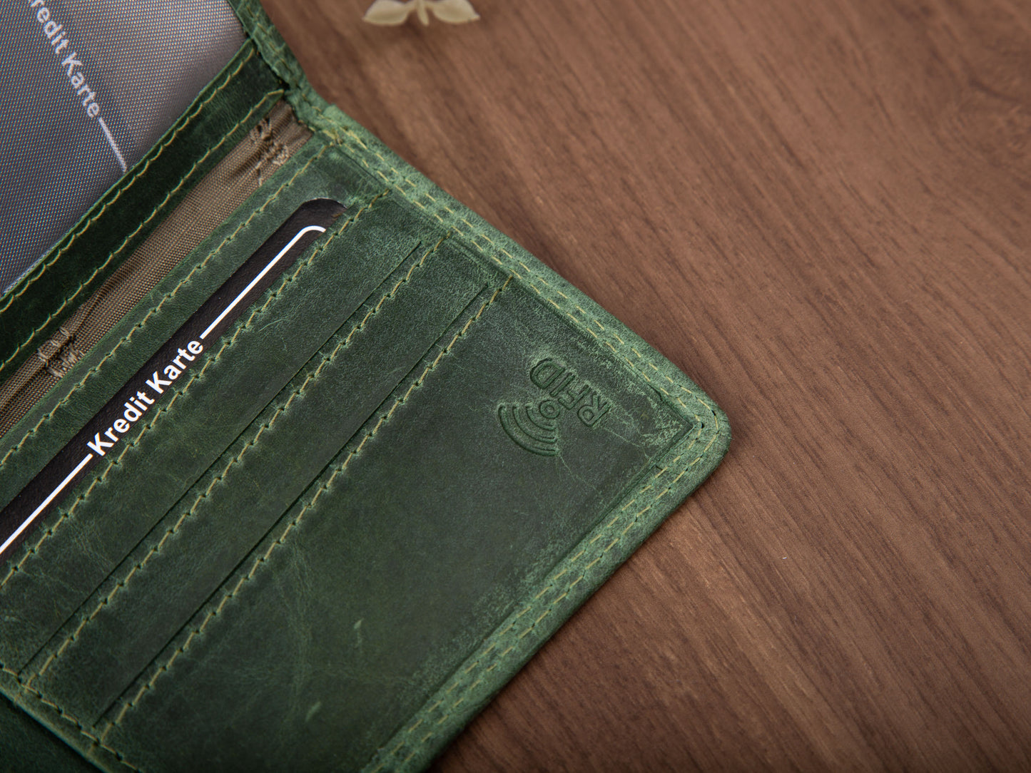 382b45e3ea2e974e1737c25fdd902cfb