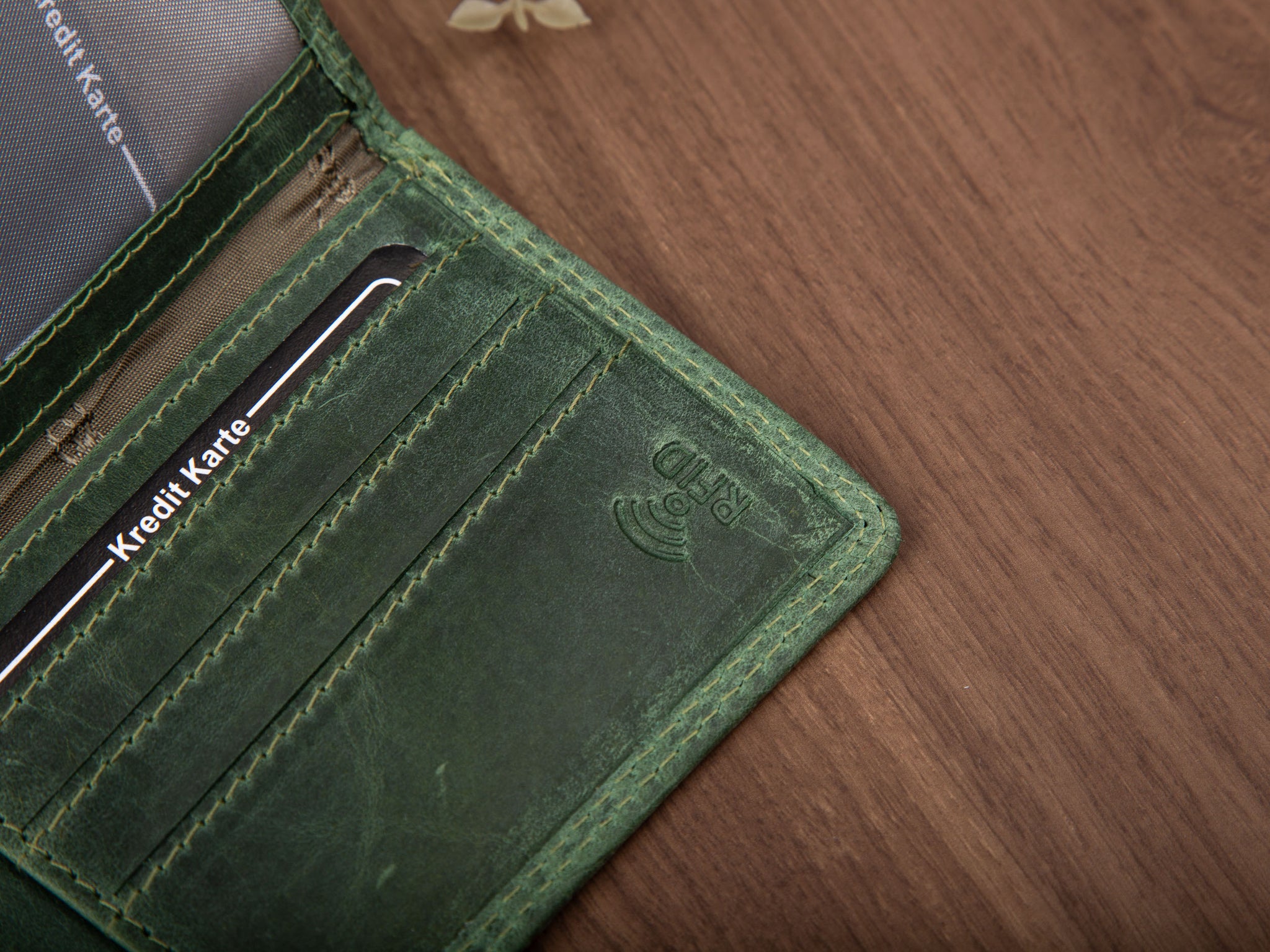 382b45e3ea2e974e1737c25fdd902cfb