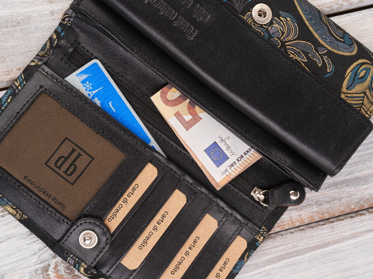 fe4064aaf338f3debcc5f764ffac317c