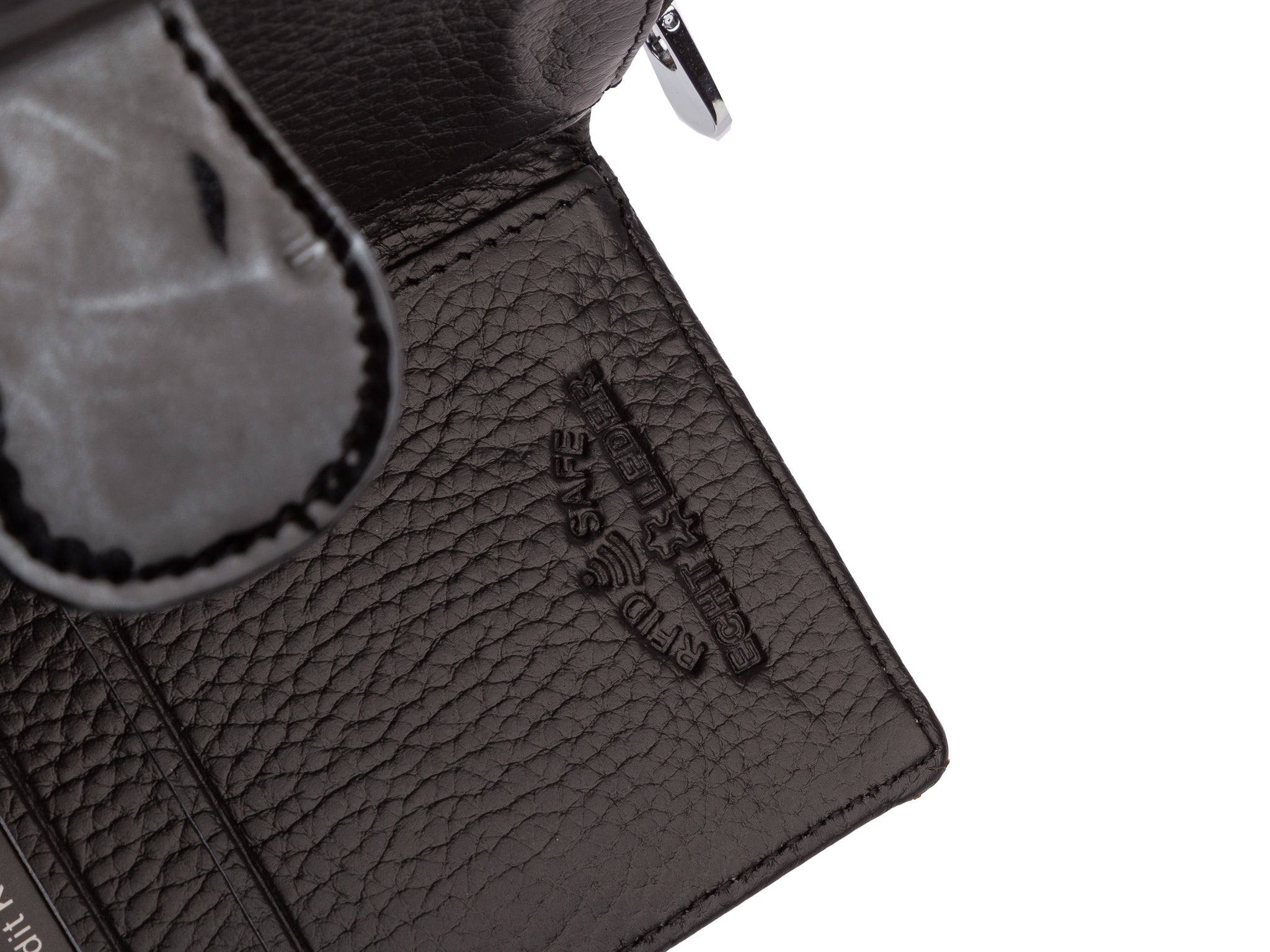 f9b98900714870b739be2103c5153190