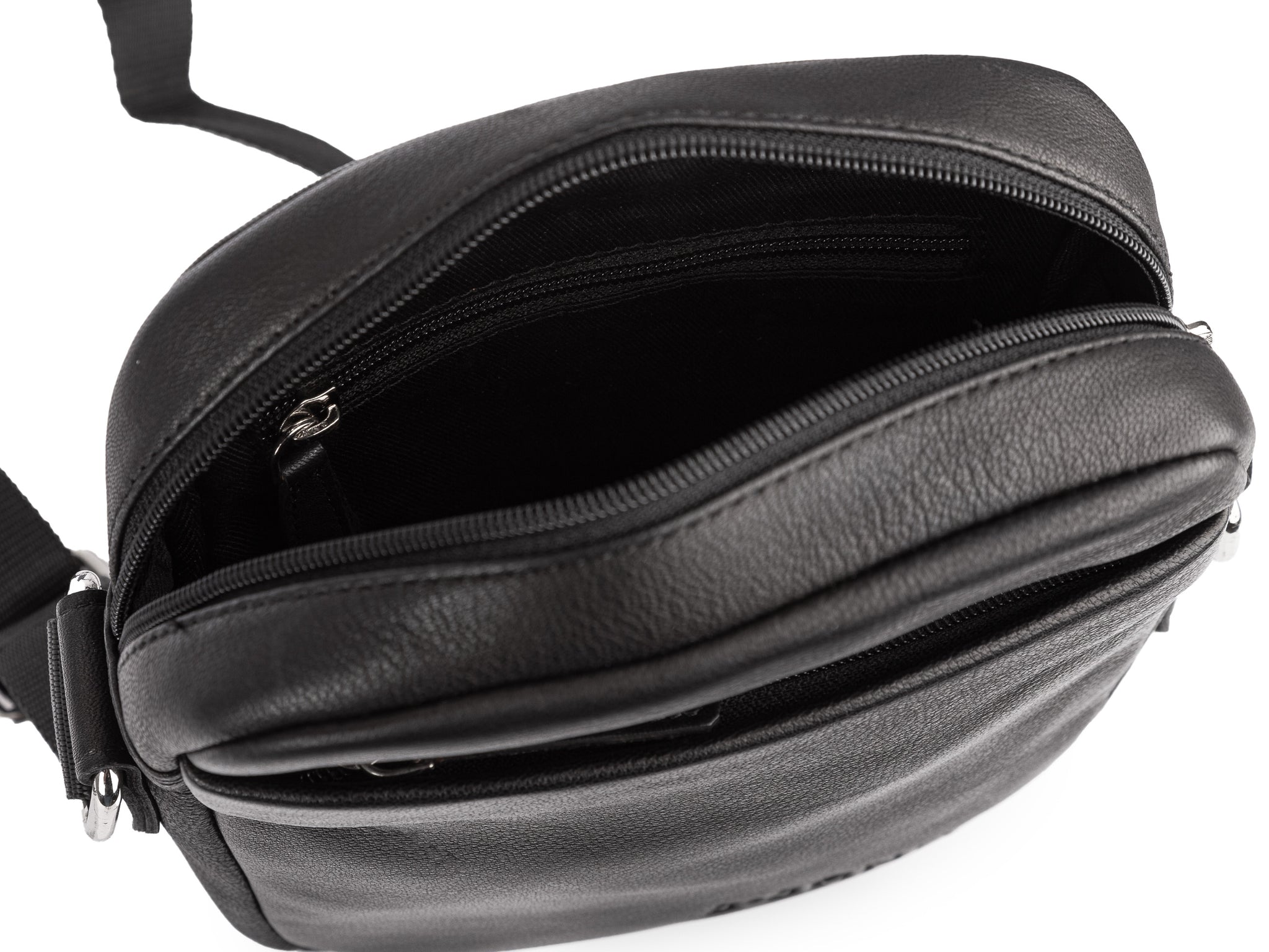 5b5bc077cef9bf03e82c8afbc86621c4