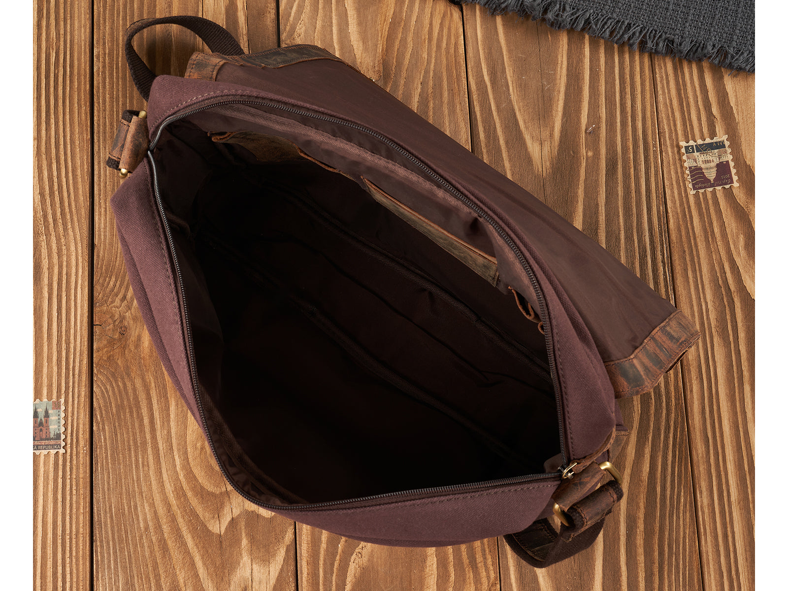 5ebaa081af77ae8e77f8e277751e5817