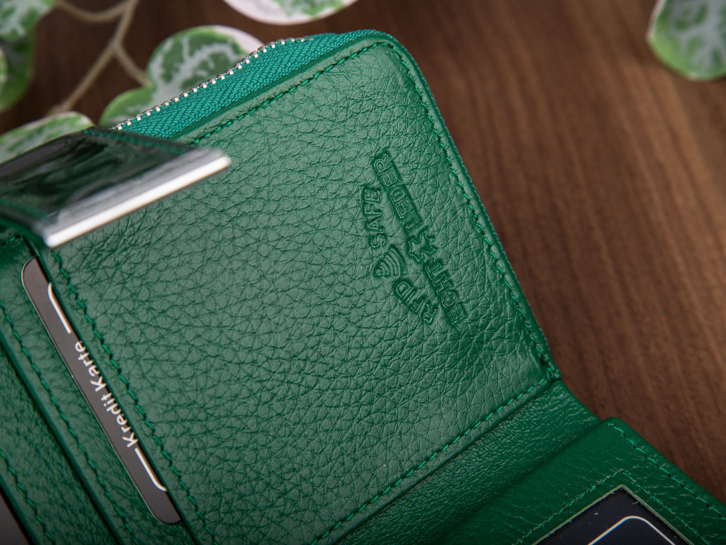 ed4313a1fbbd79d323252594831c76be