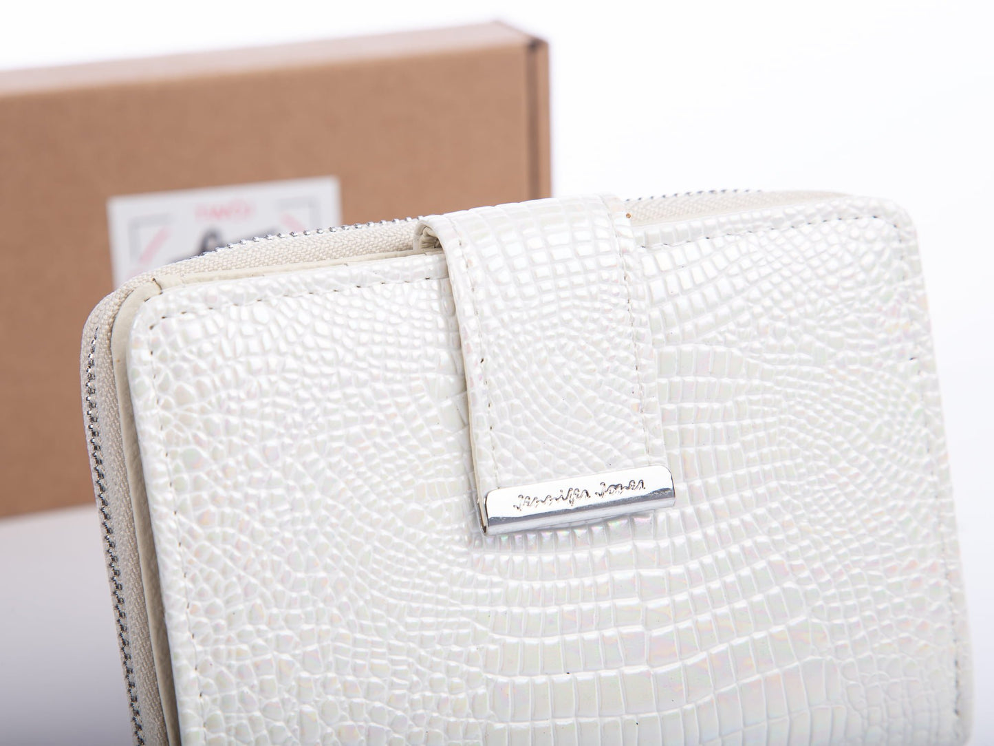 521182eb41c6a4e97f8d626b4672ad20