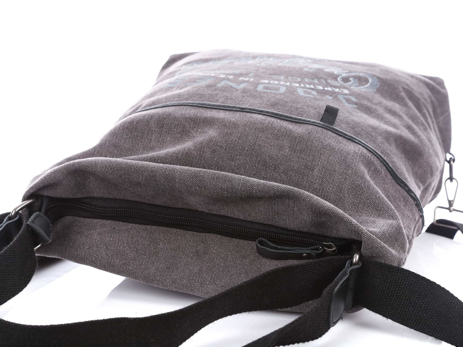 d7db74cc2327aa5fdc74a51a23af0b0e