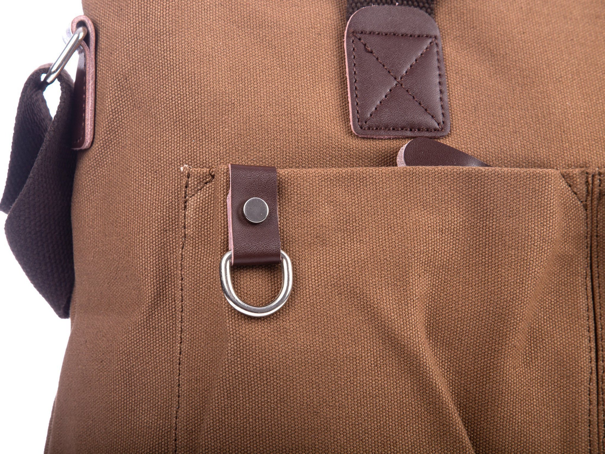 c128f7861810ea93aa3bc35675ae8582