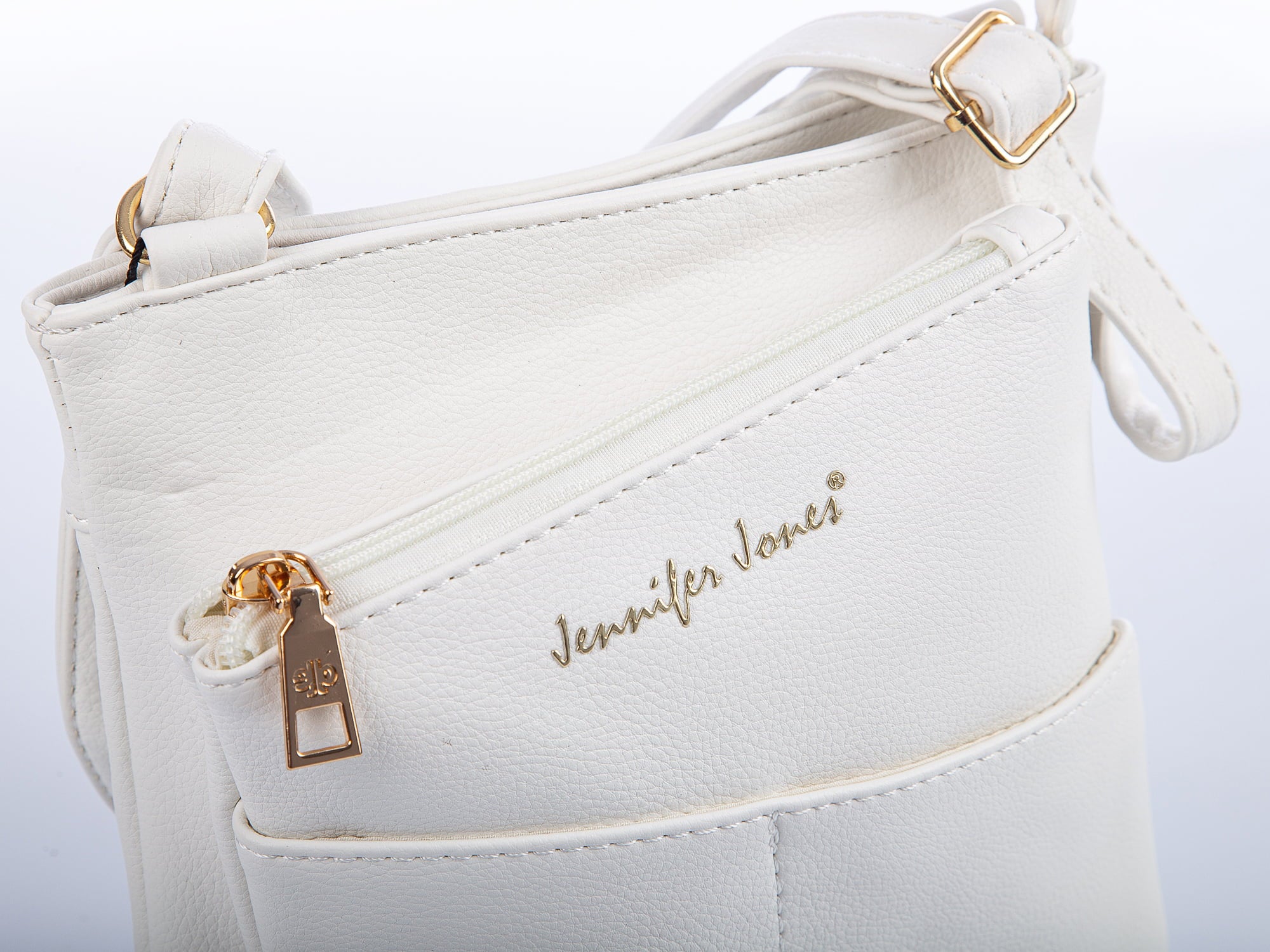 313526d6b55cc82b6c1799e005abd2f1