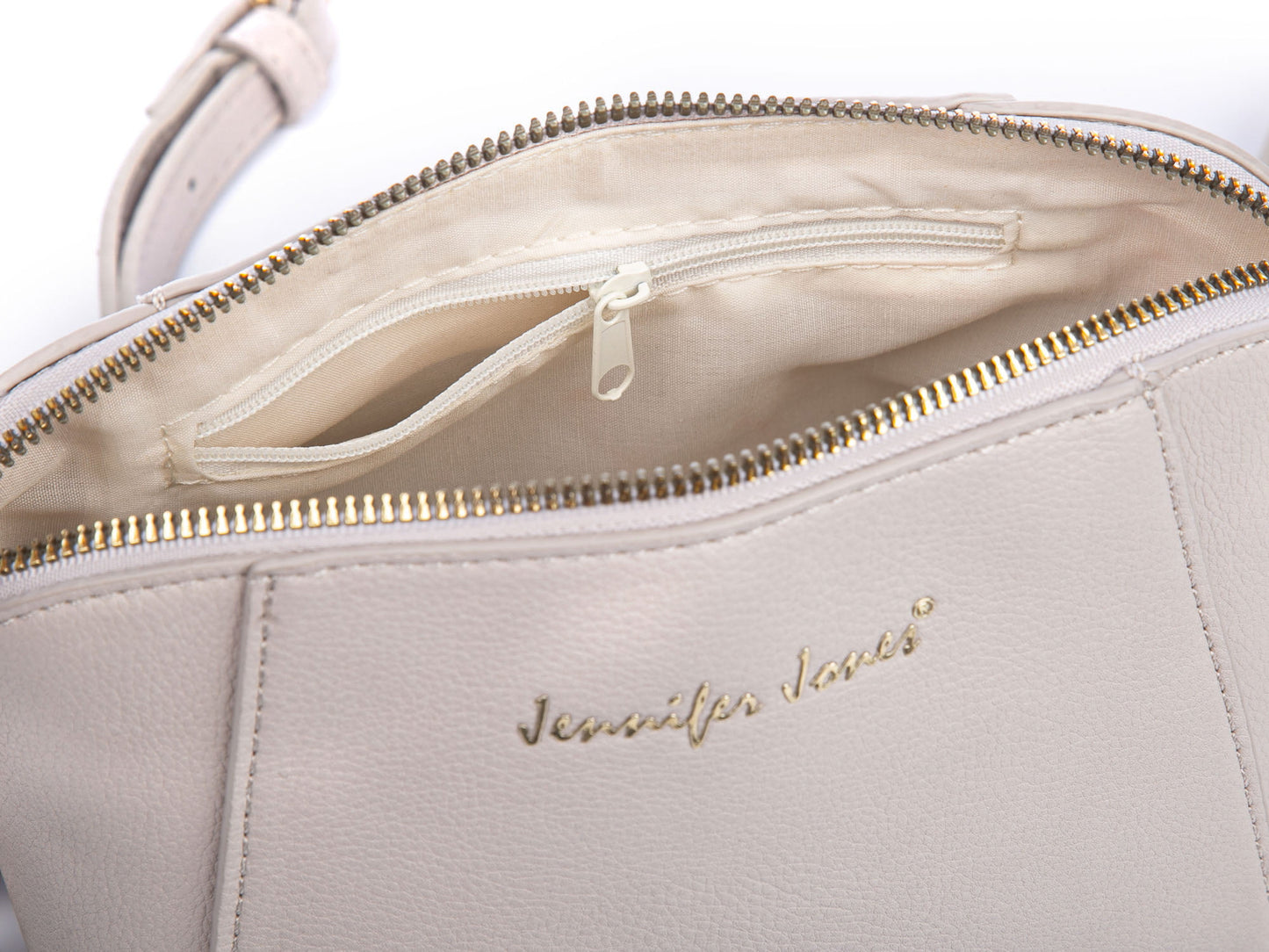 2692a9d1e142624f03321bdb0b7fd355