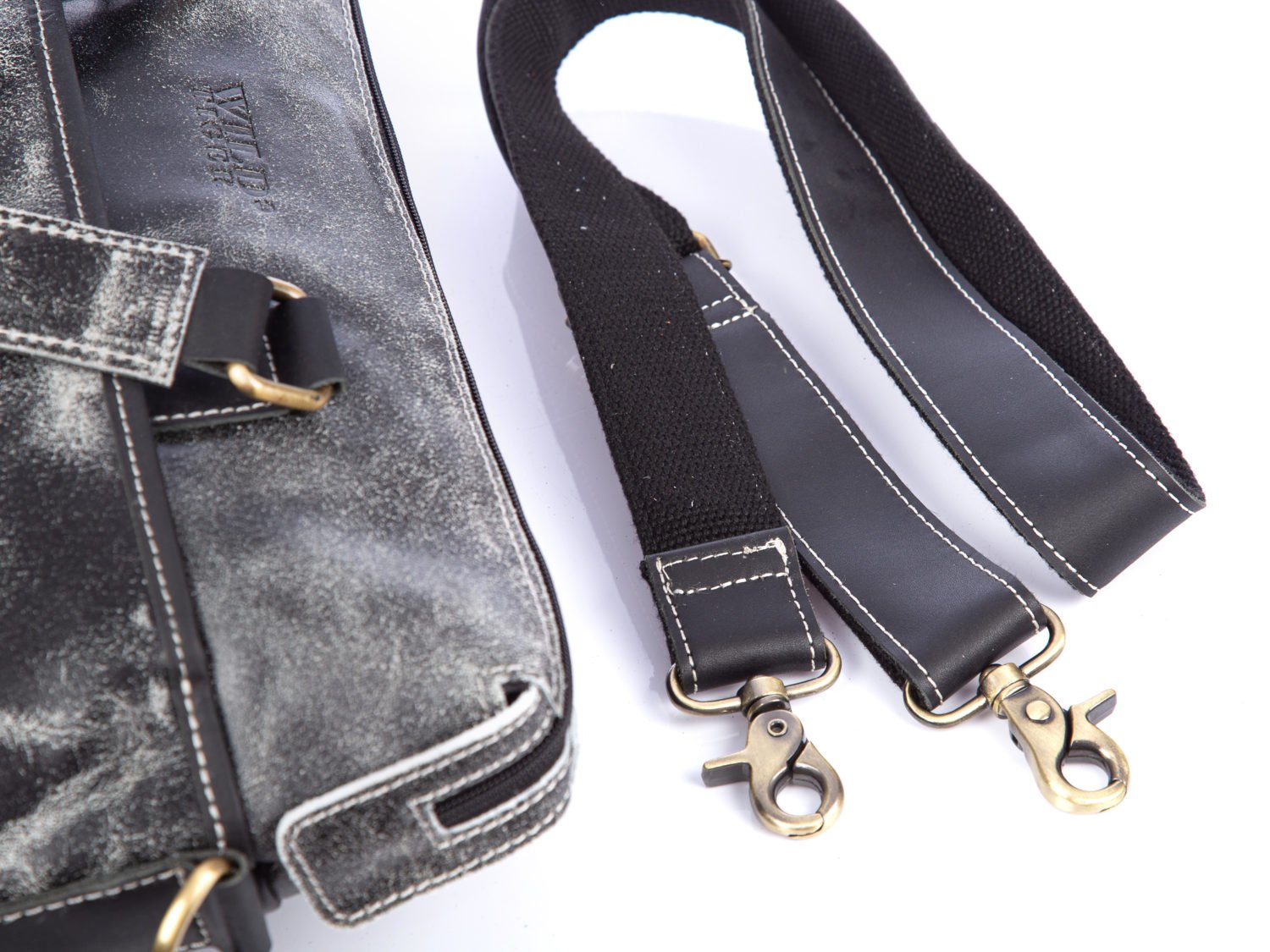 b49ec16eb22c230ab5777aaa9418135a