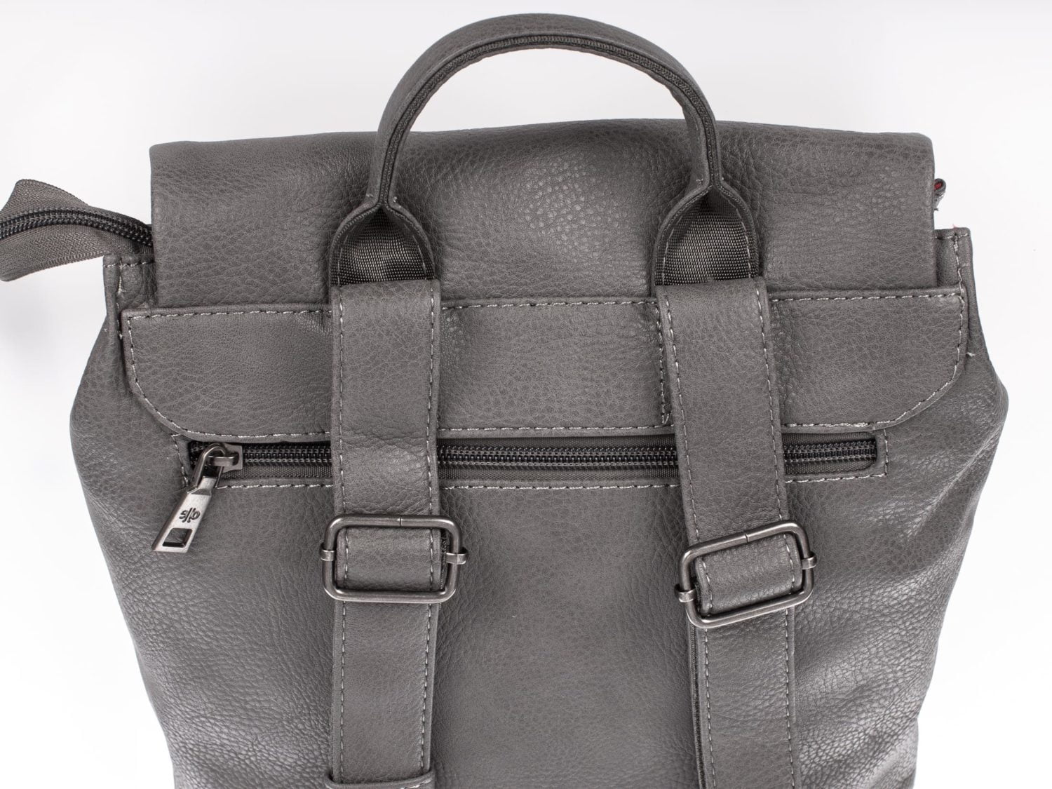 7e315667df7e7cbf86e1b72a178b0ce7