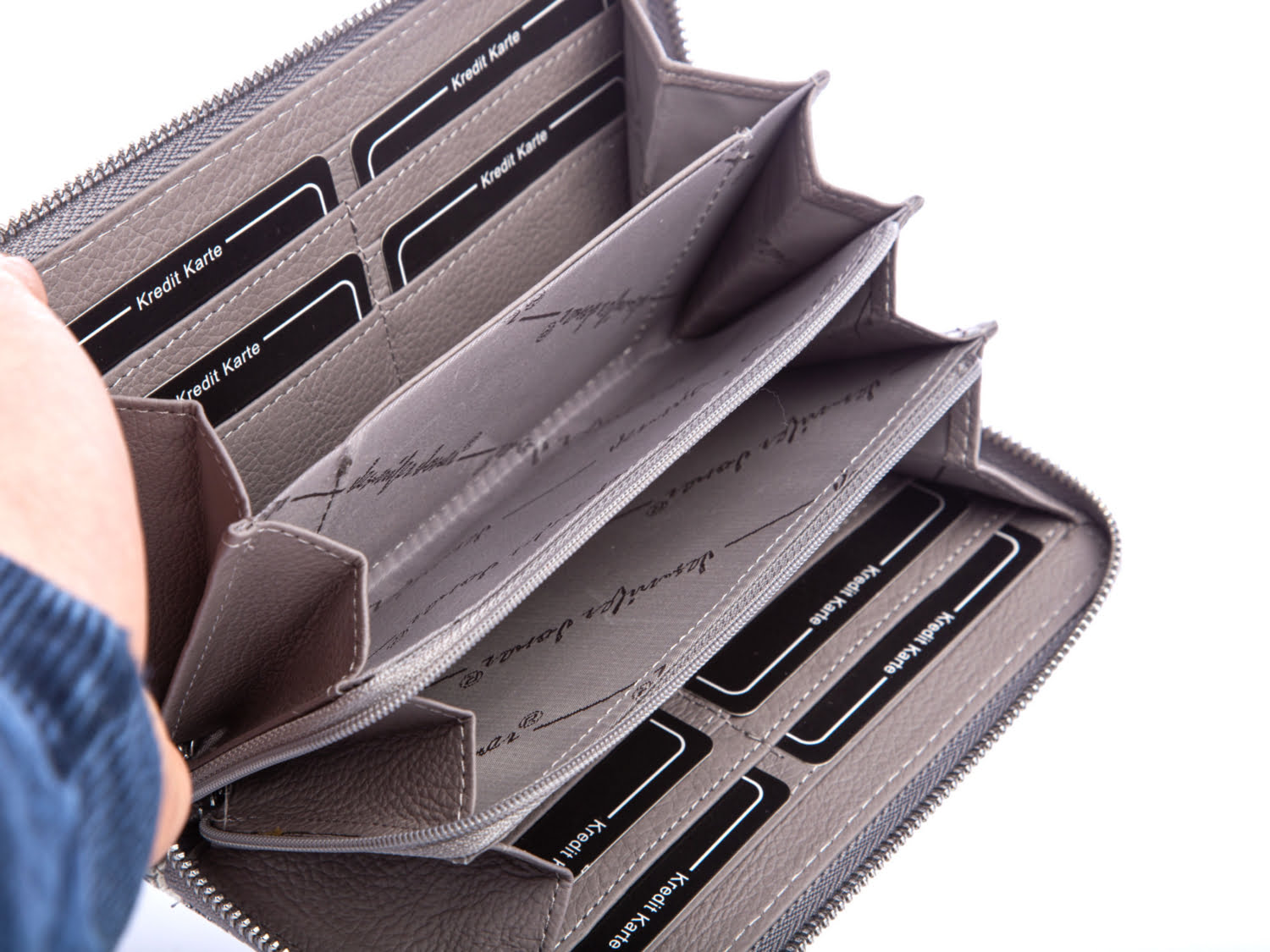 e9bafc11dd1ba125b9821217aa1d55c1