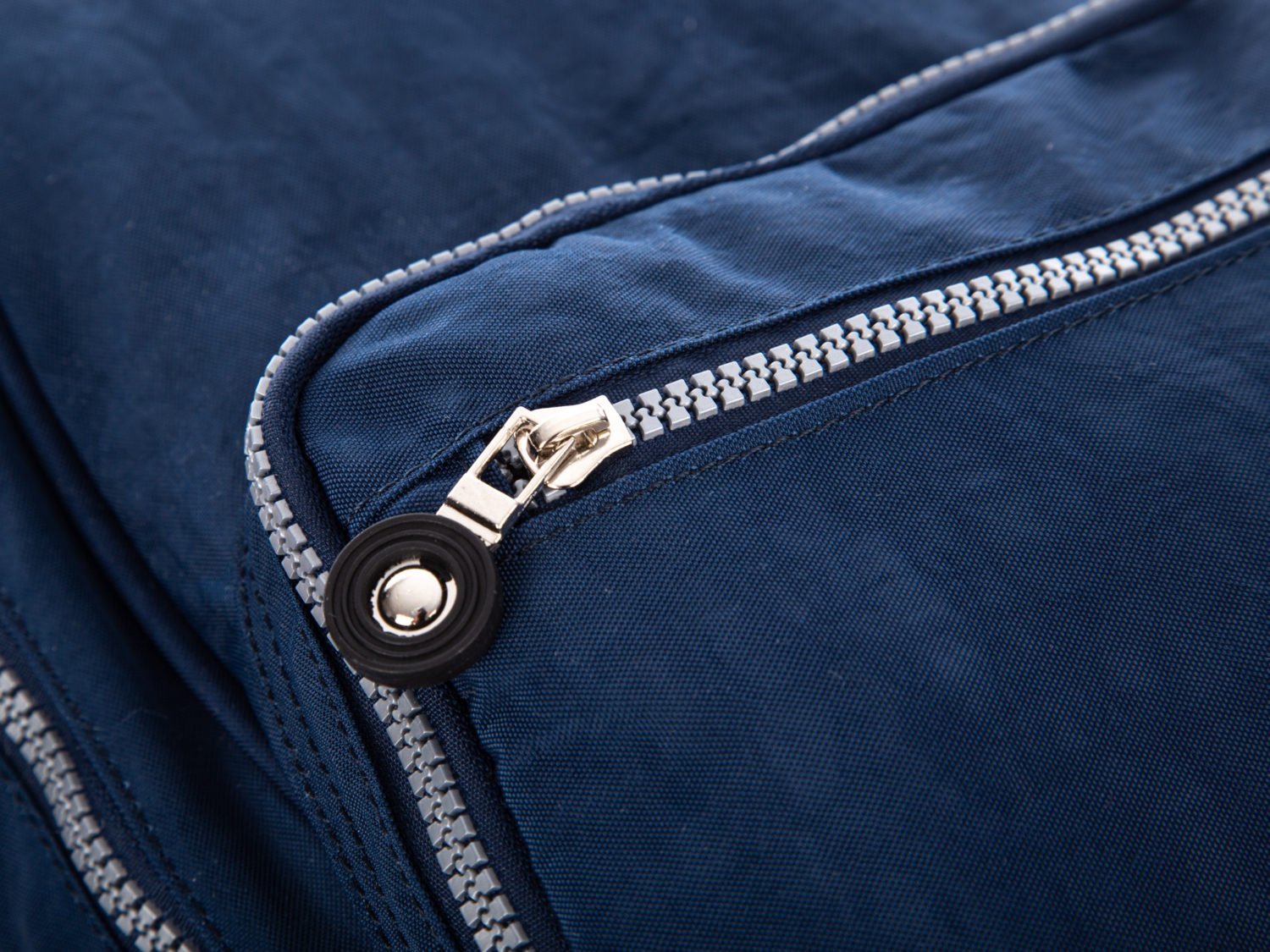 21e7b8b01b7c4d3dbffad2f075335988