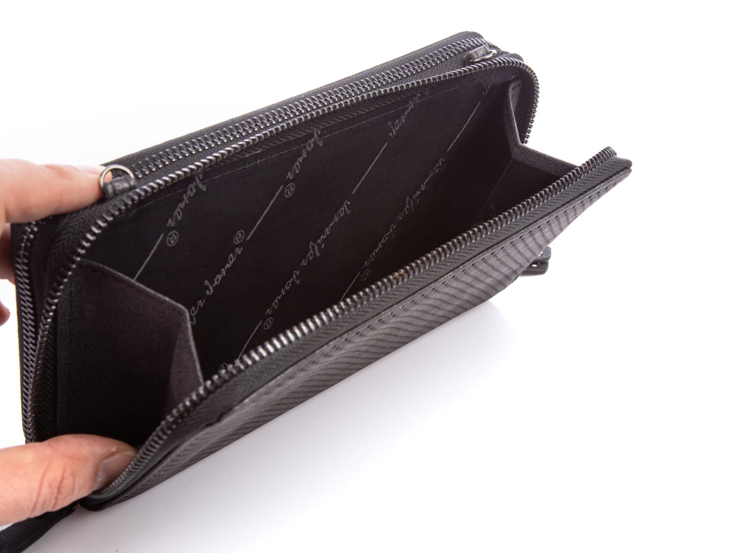 4d7f14e303387317953116dd8322a61a