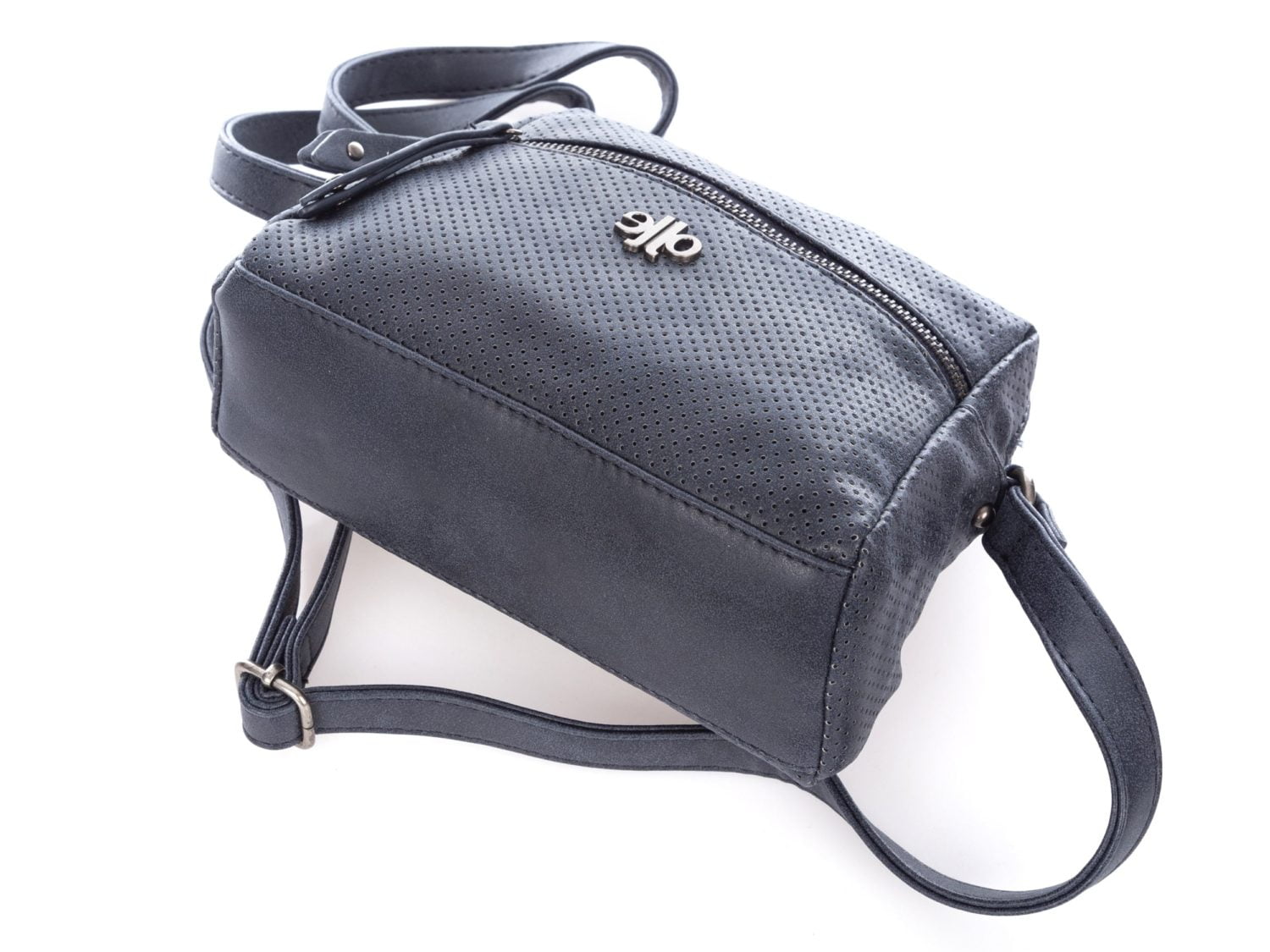 c98606936b79de34576a08240a7c1b99