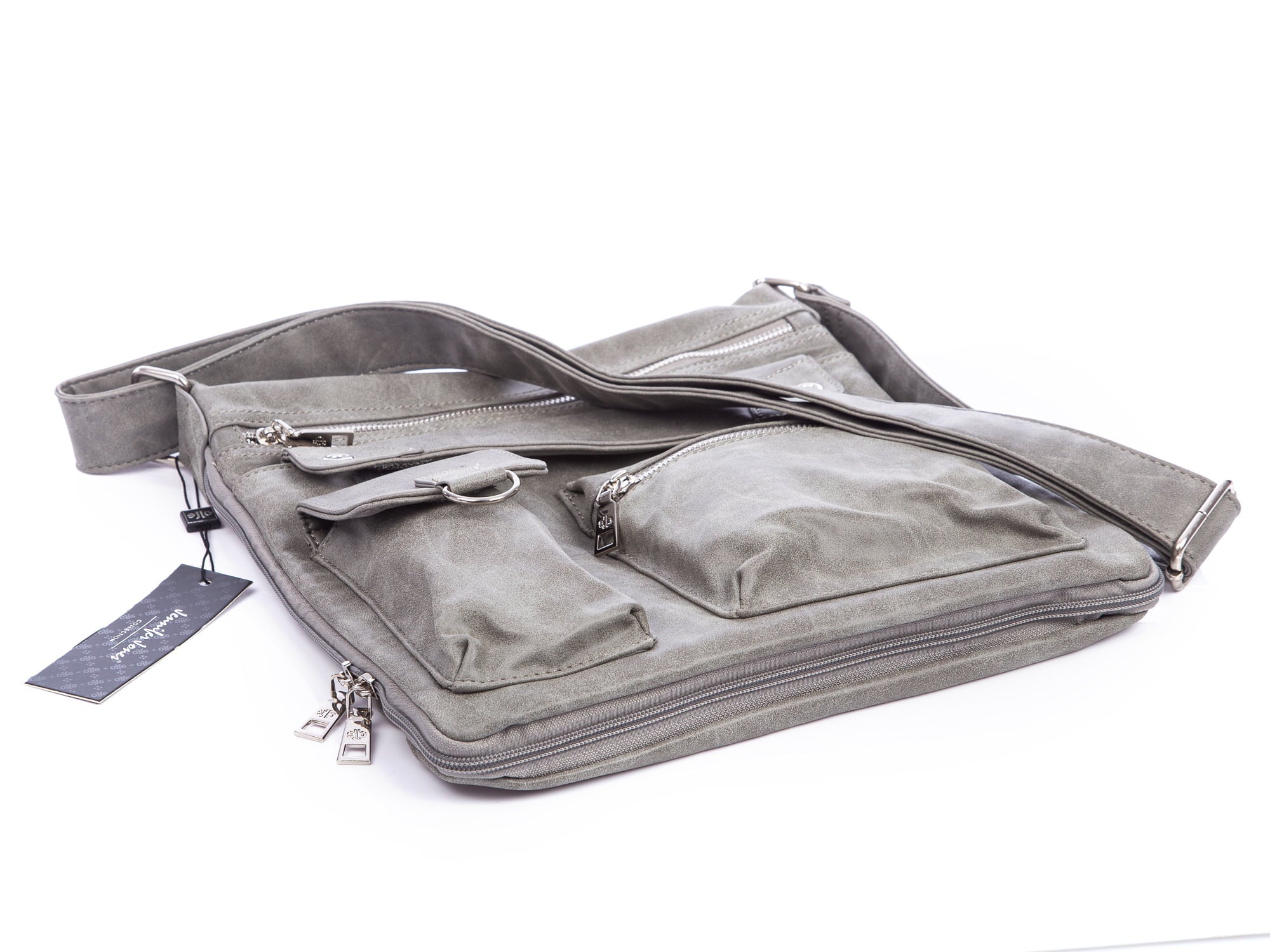 81deb19a782ba21940e2ccd703205bee