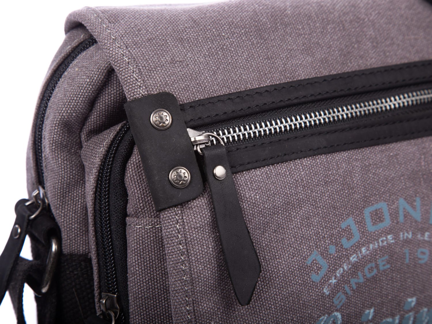 bbc83a8d1a2e59822eb88f1bca3dfa67