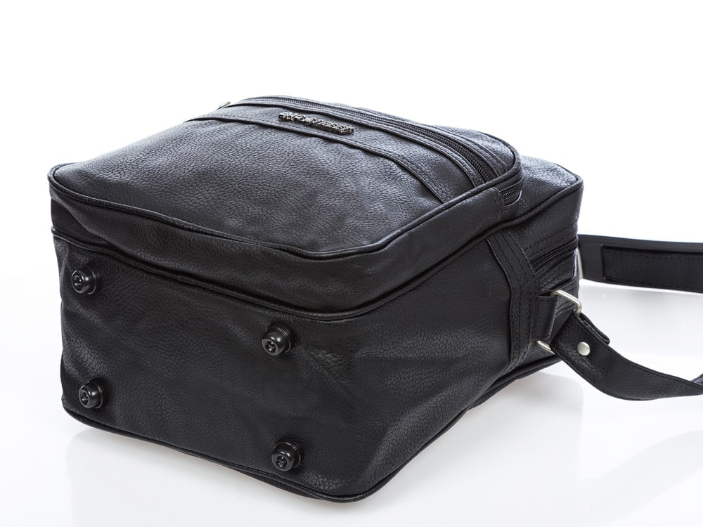 Czarna torba męska na ramię skóra ekologiczna pojemna z kieszeniami