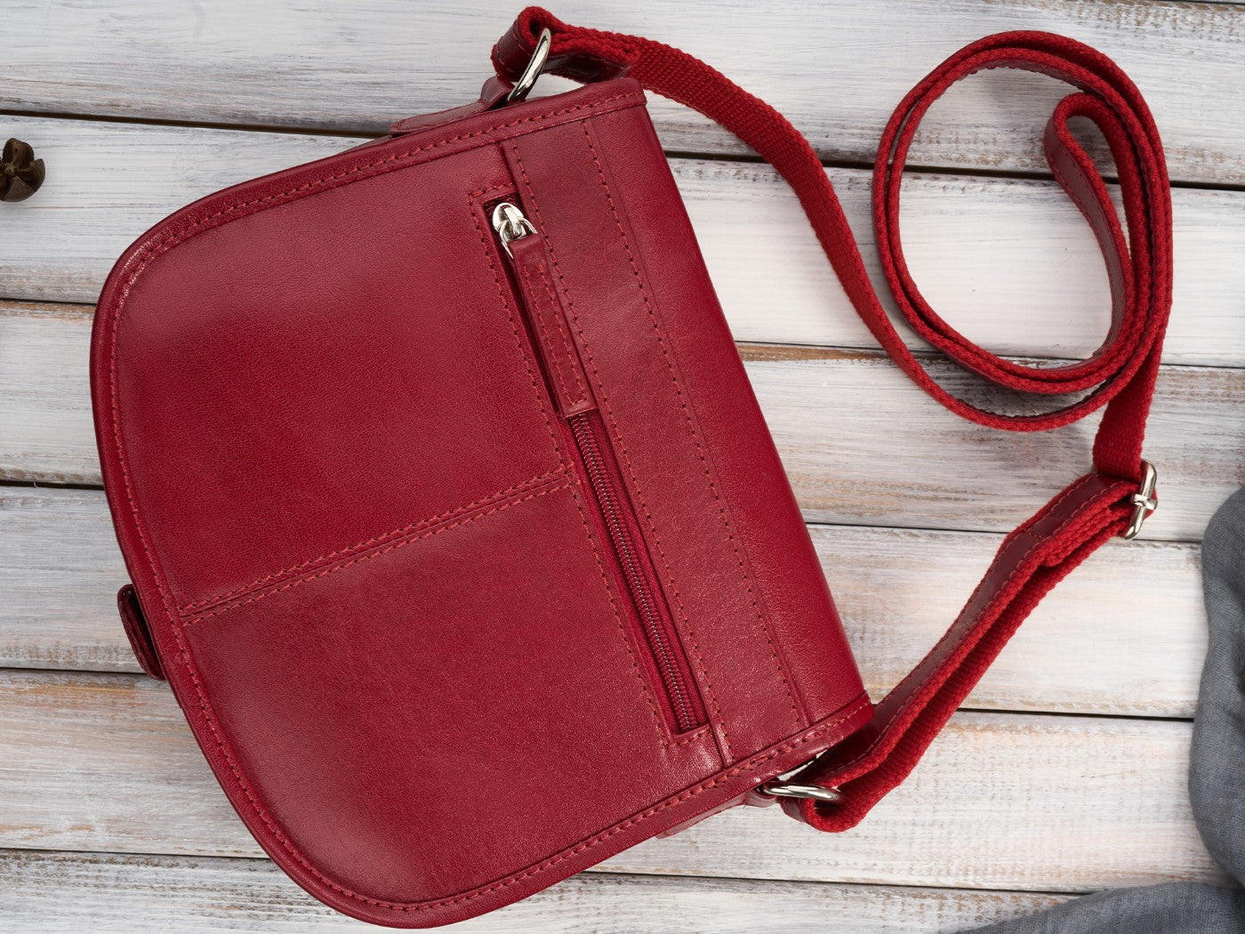 768d73a1c84843bc6b3ab8e93e81888a