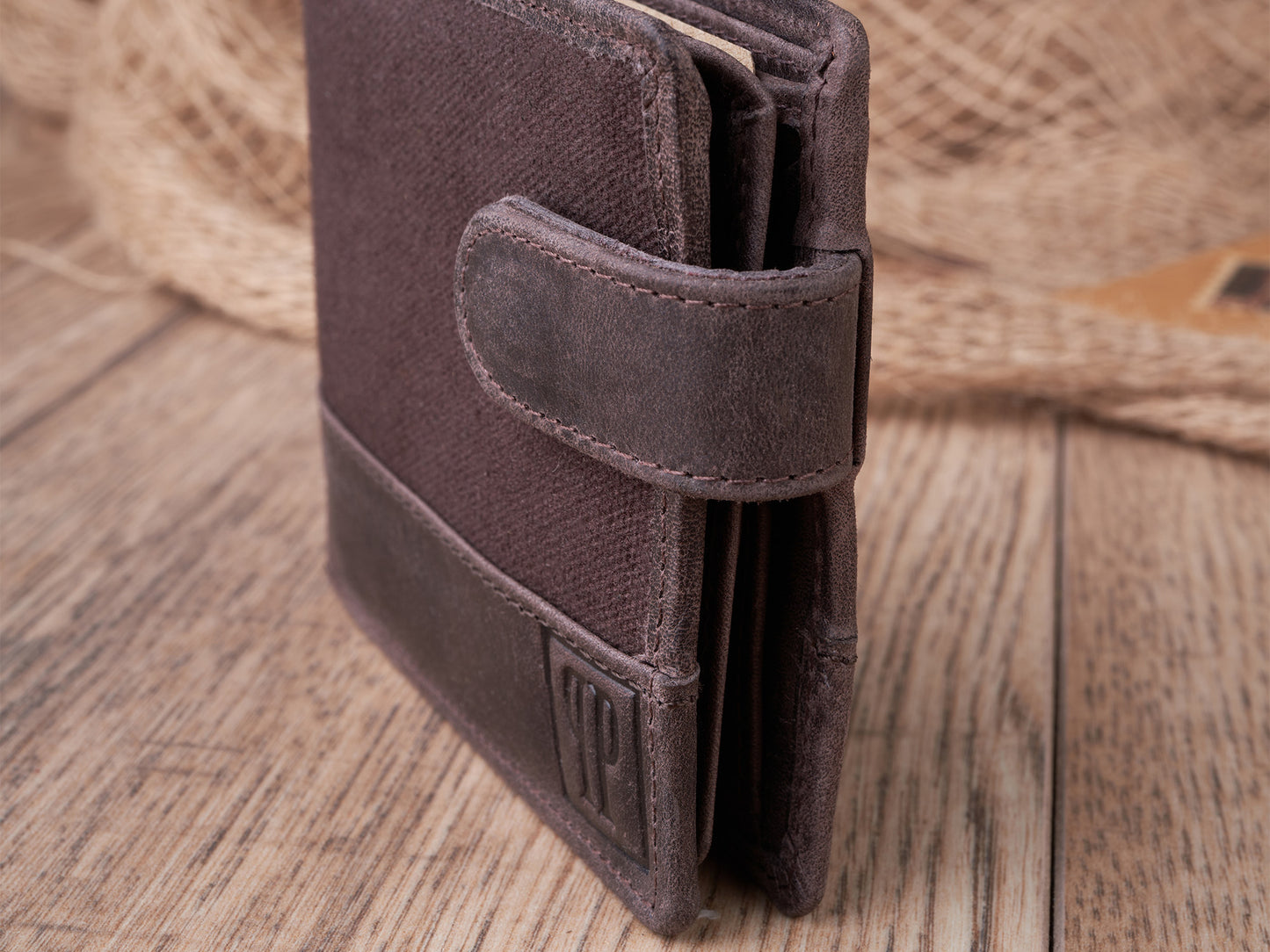 6bfa4d2568ed5f13e2bc17fad5b3600b