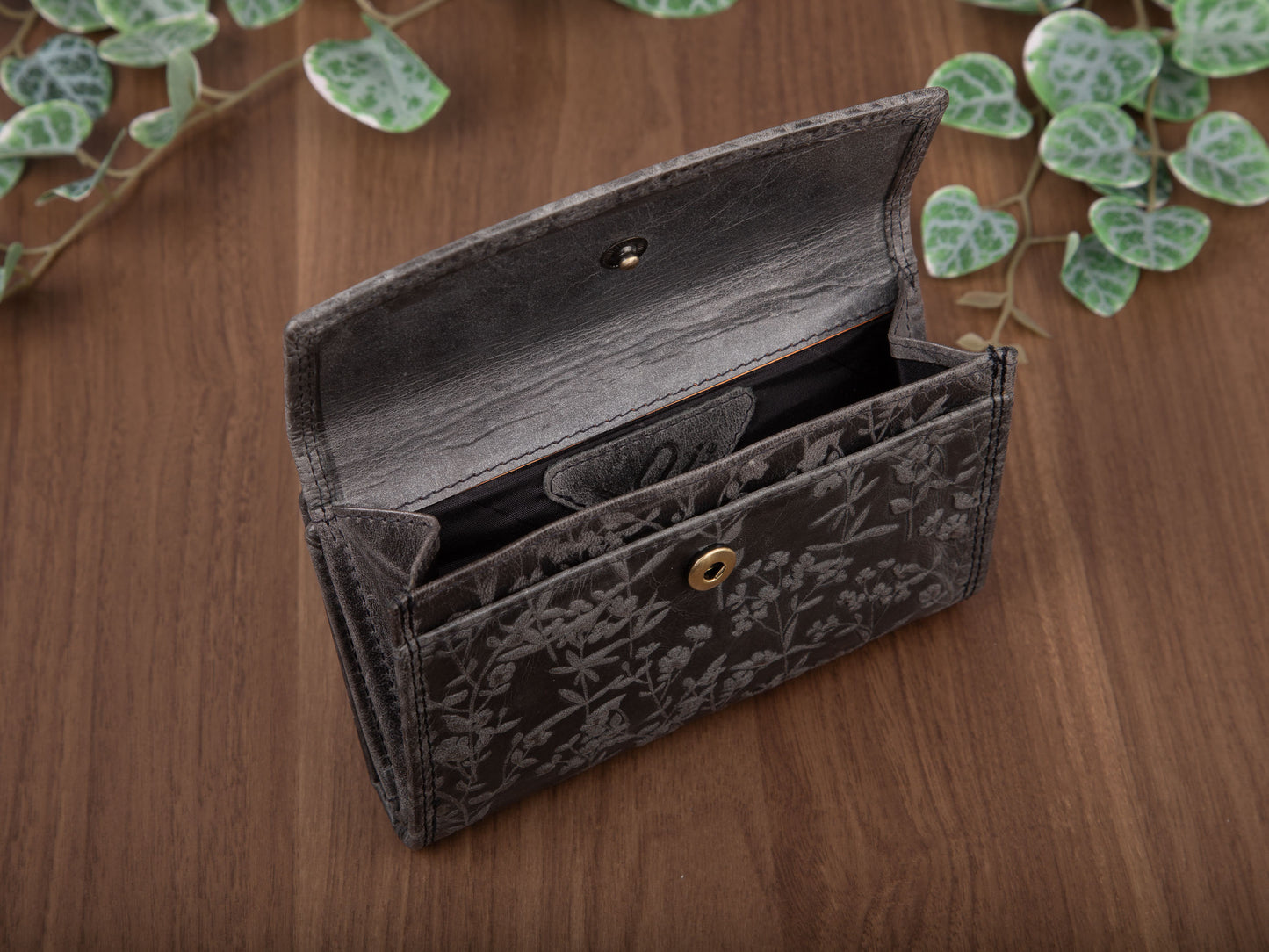 4bc43f827528ecc23c98042751c4d12a