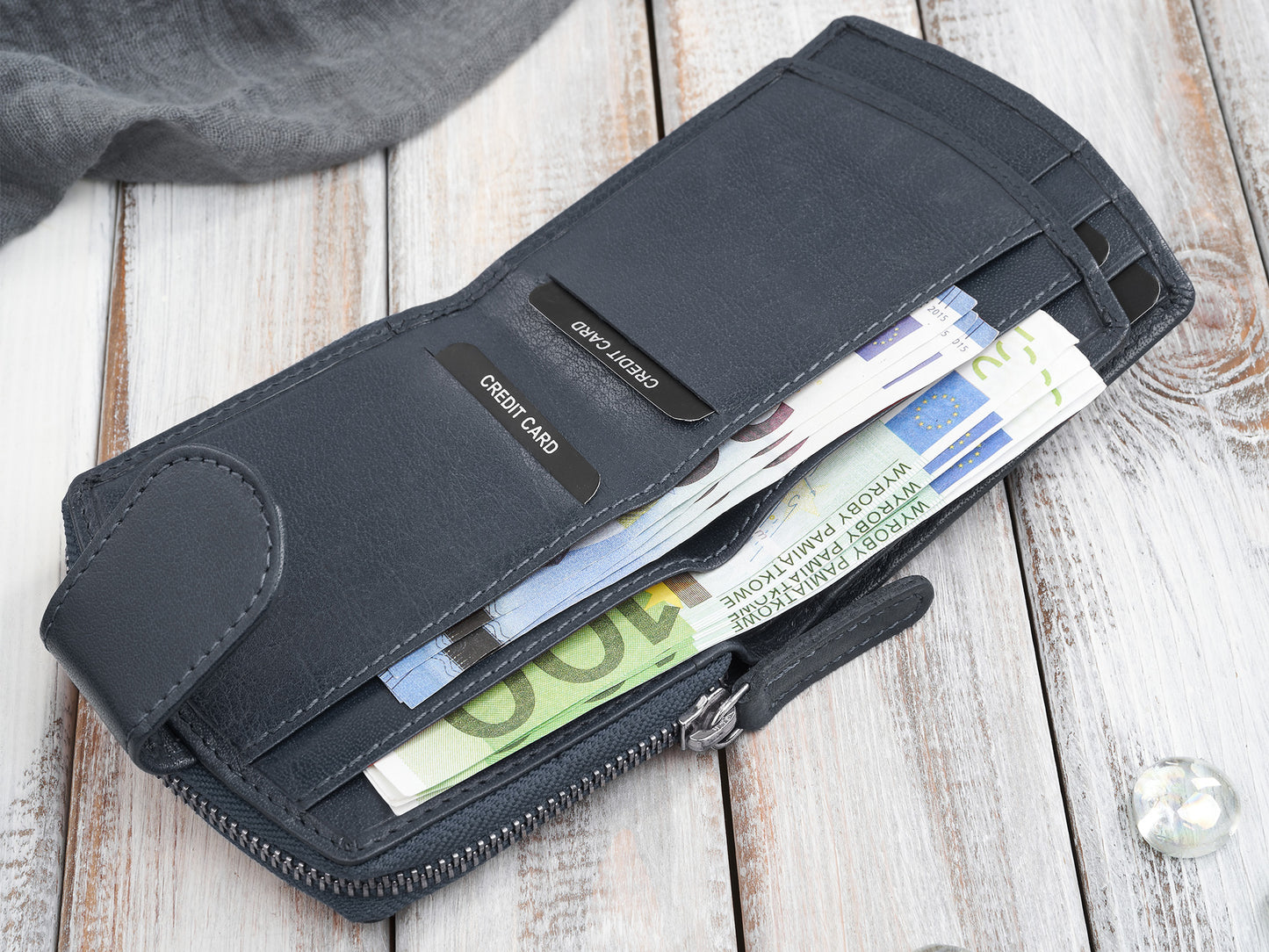 180903cdbe9b2a90653367e4ae5f2bfc