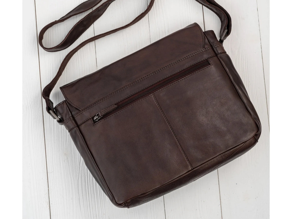 Skórzana torba męska na ramię vintage A4 laptop 13" brązowa