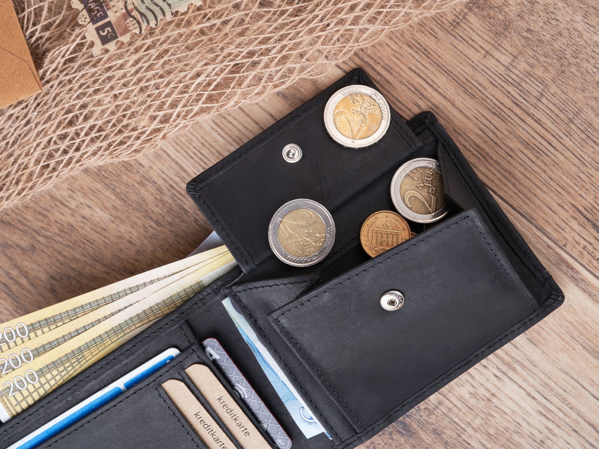 1700c67522d81f1376f71beac0c73571