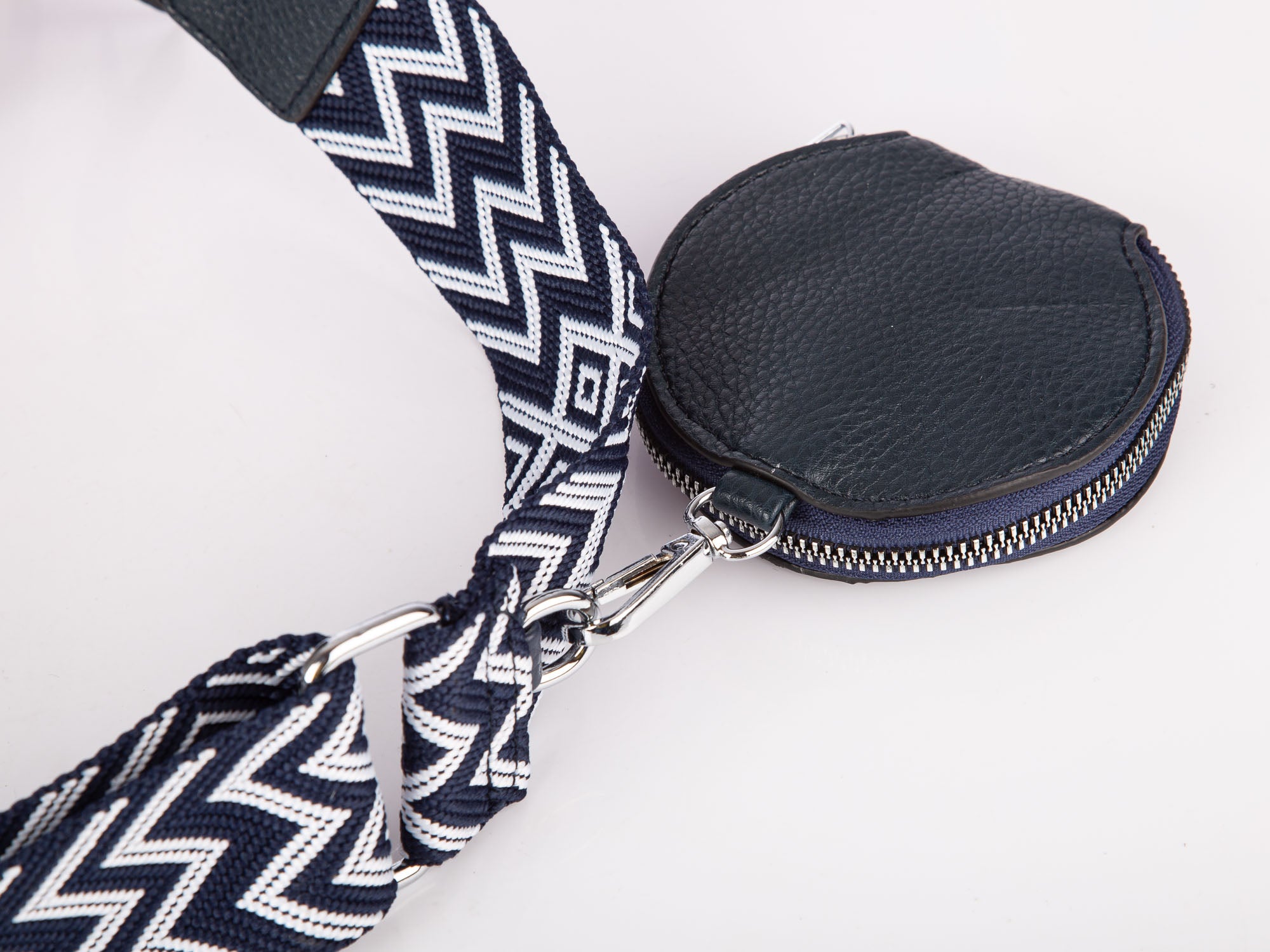 ff3b807df57a4e97a237b40c4c441b83