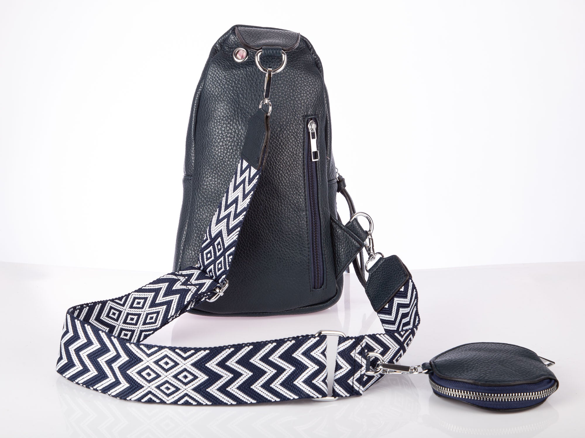 20a5d3aeff42628eb9c460cab267f8e9