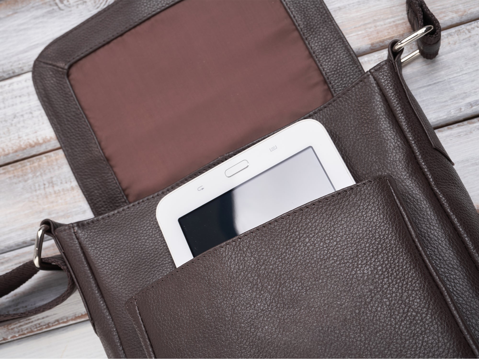 09b22c0b1cd3f67cb2e857941bf952d7