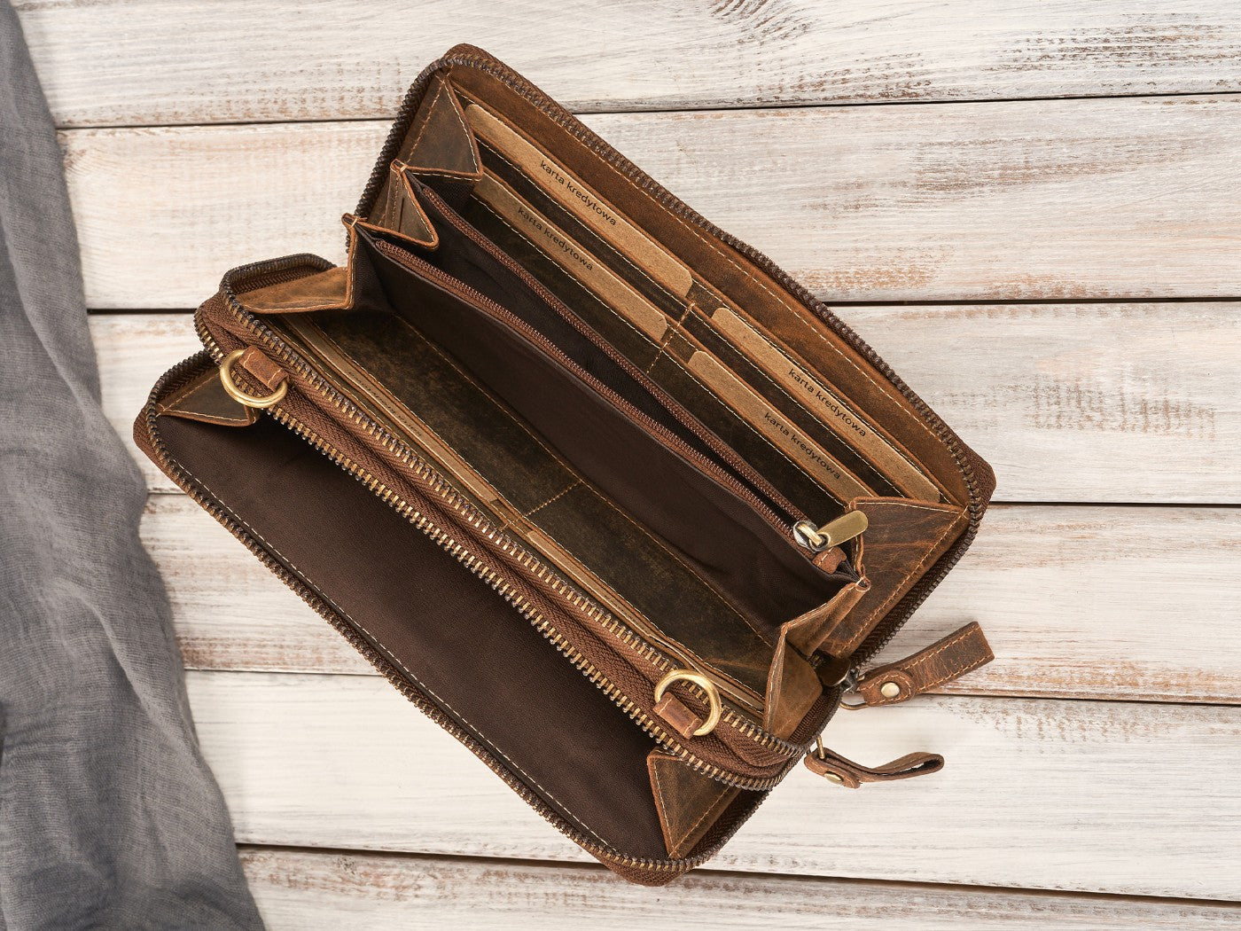 a145d06070eee8a9a76c1cae044d305c