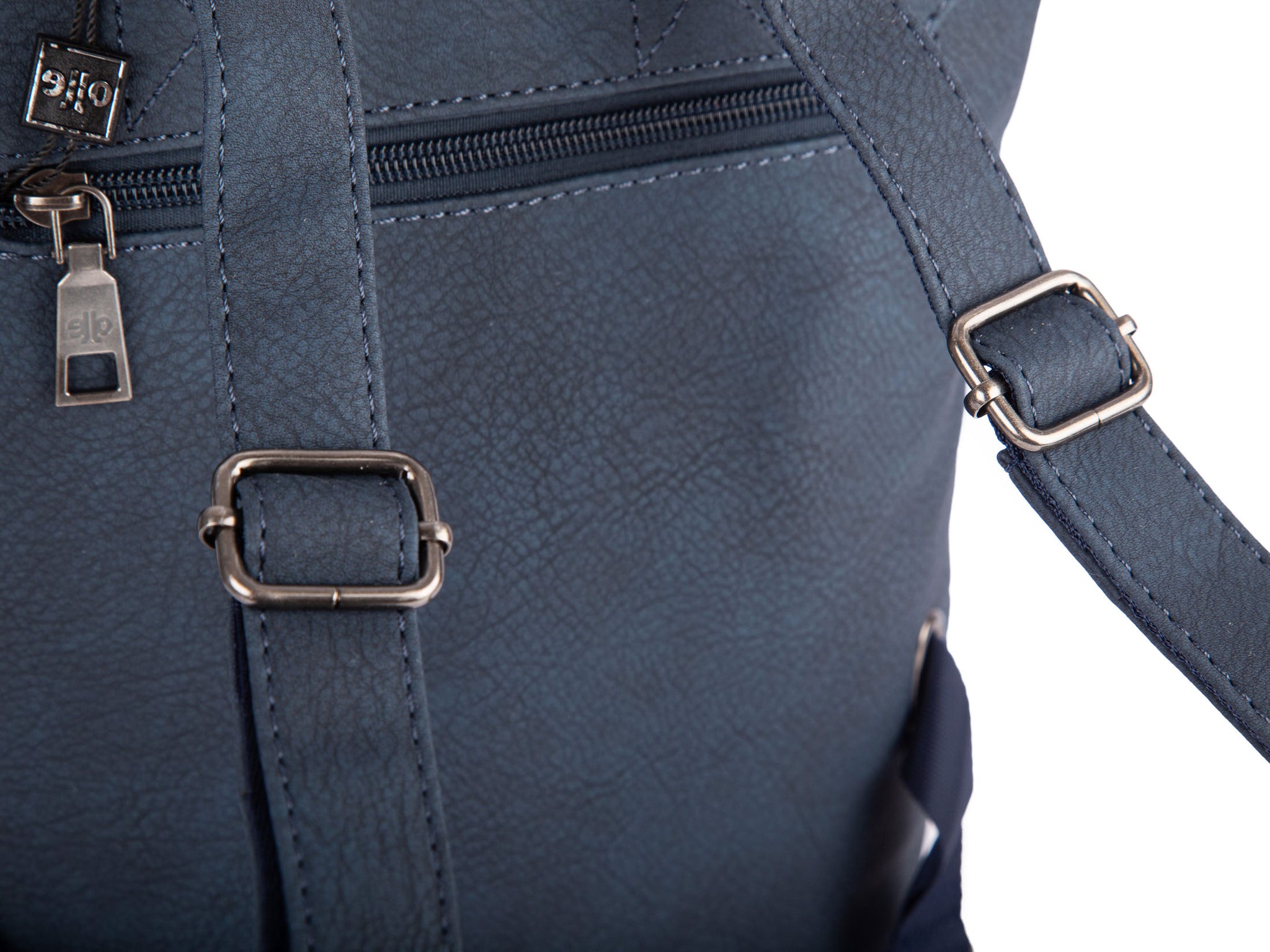 2a3e529d42fd2d65180b570cf0831728