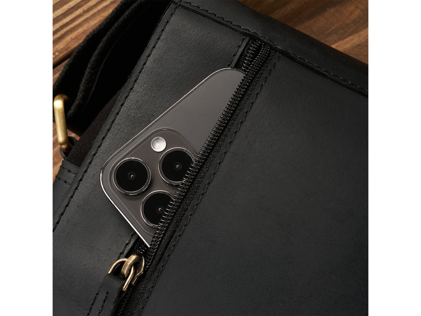 84a4938964b57f52e30e3a2245343b42