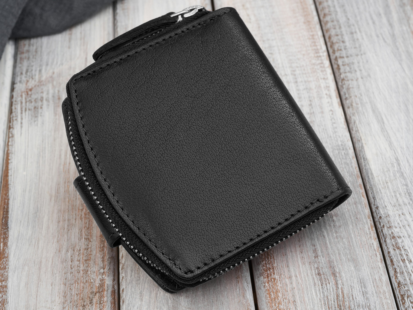 b1a5fc4e0123a8616cb6fdf673bc55f8