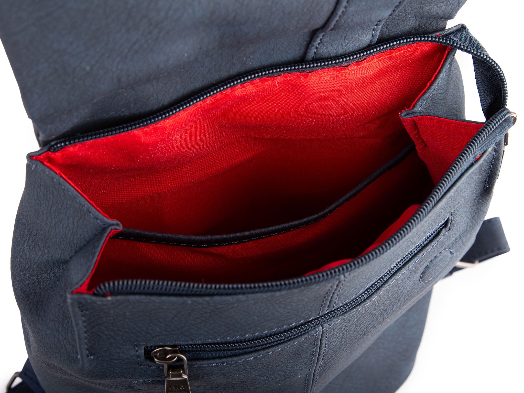 e901d09a70cec4ca89568315d66ed60f